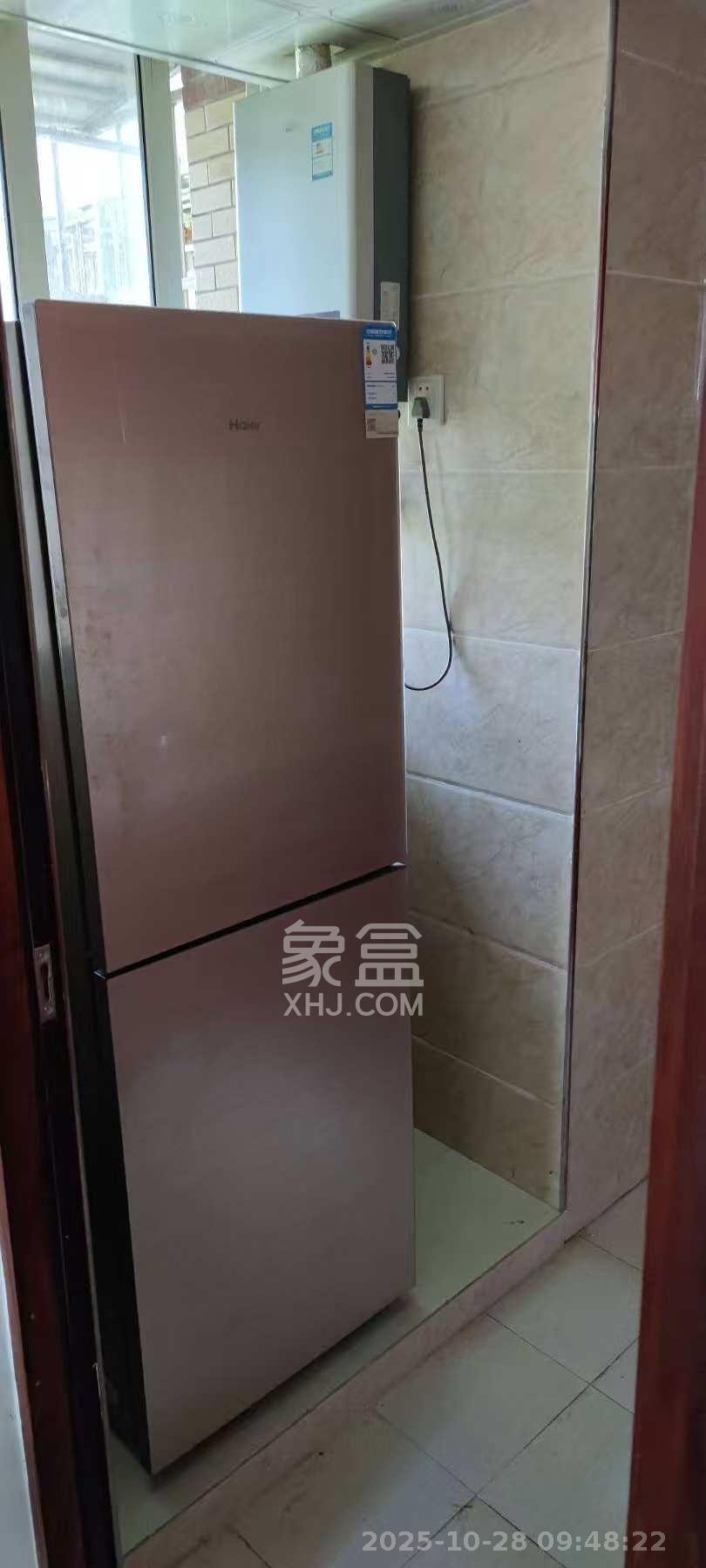 谷山乐园三期  2室2厅1卫    1850.0元/月 谷山乐园三期  2室2厅1卫    1850.0元/月室内图1