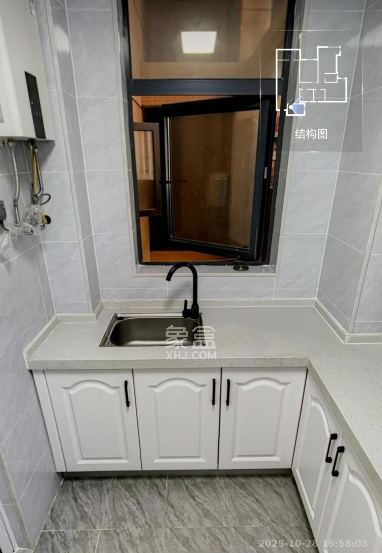 天健城  3室2厅2卫    4300.0元/月室内图