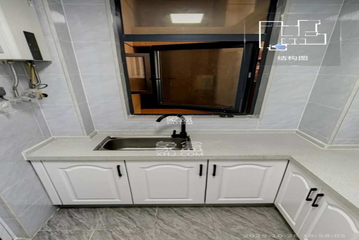 天健城 3室2厅2卫 4300.0元/月 天健城 3室2厅2卫 4300.0元/月室内图