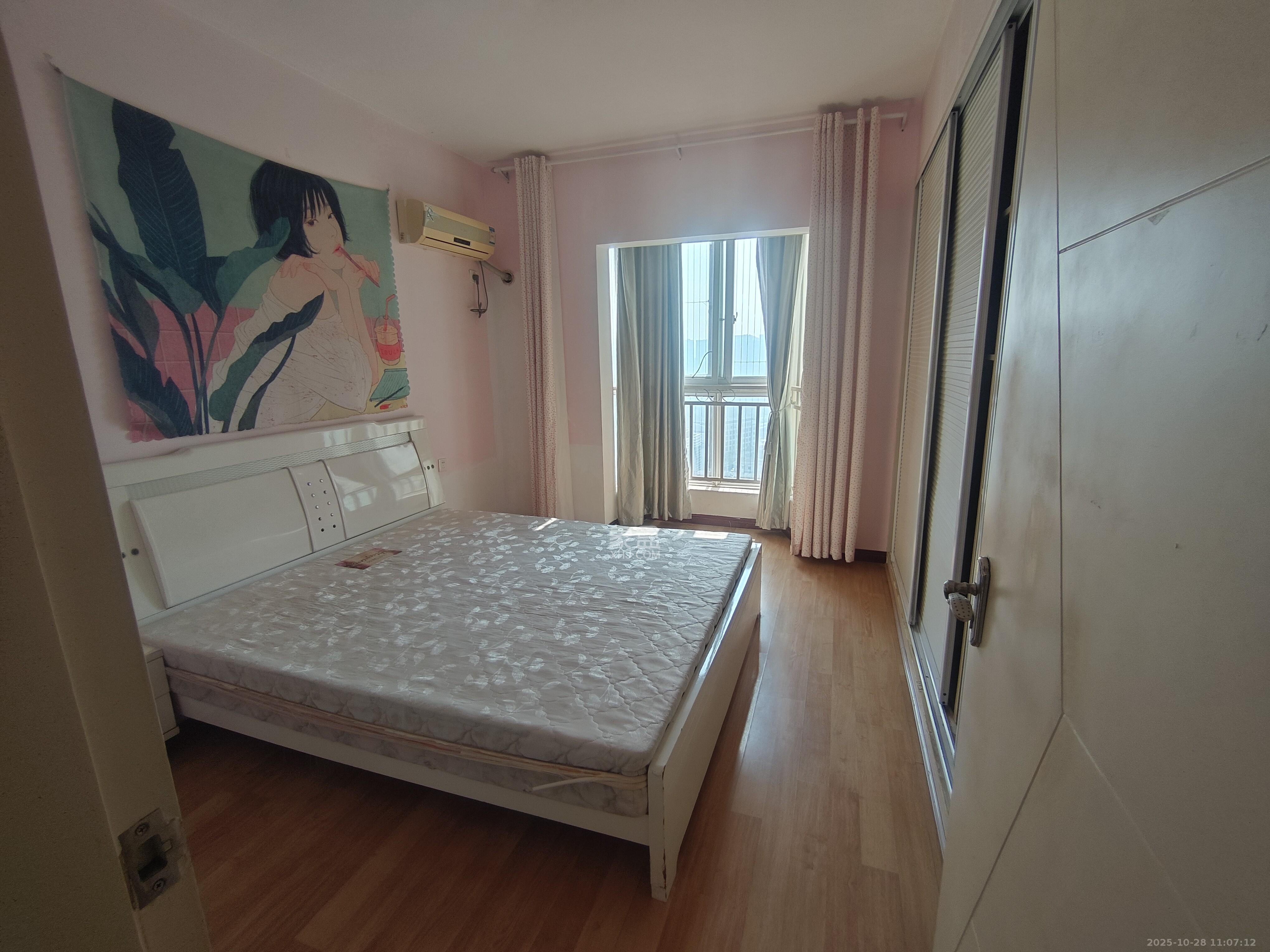 先锋水韵花都 3室2厅2卫 2200.0元/月 先锋水韵花都 3室2厅2卫 2200.0元/月室内图