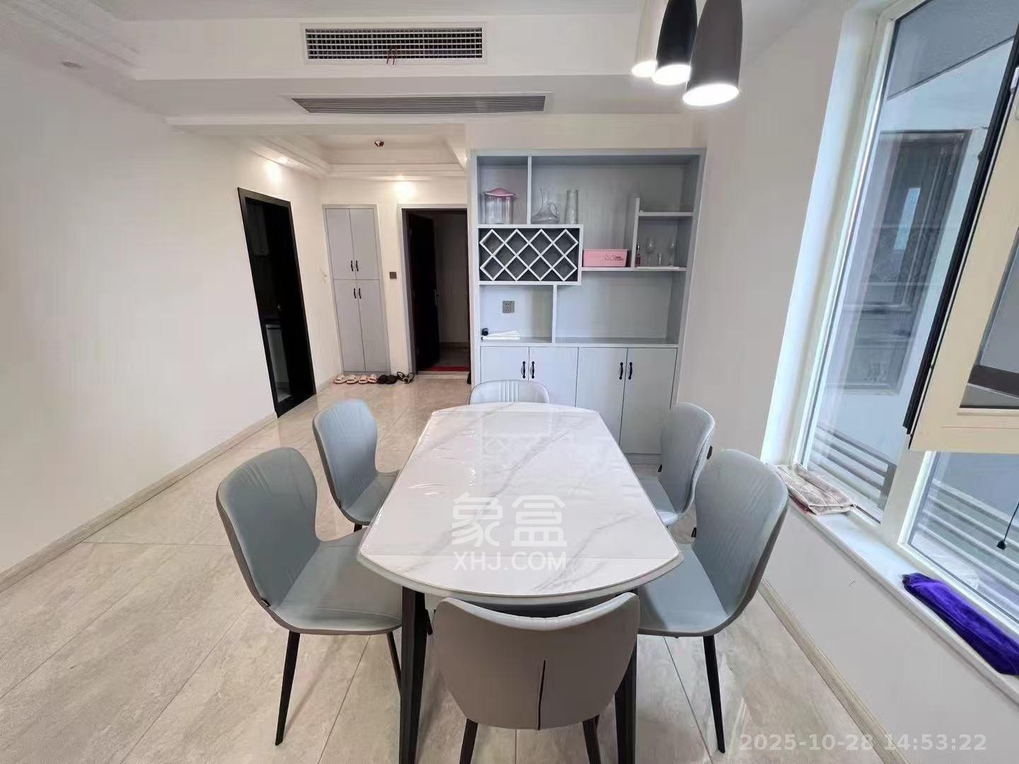 北辰三角洲B2E2区  3室2厅1卫    4200.0元/月室内图