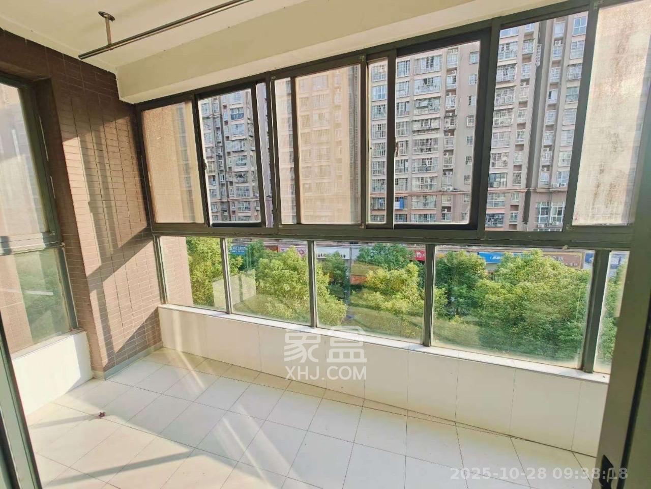 西子花苑  1室2厅2卫    2800.0元/月室内图