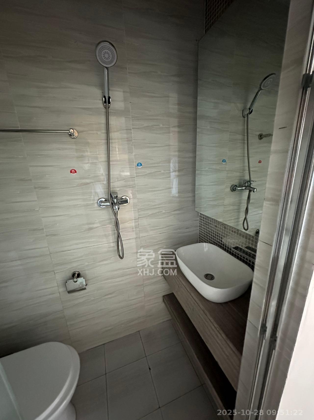 恒大珺悦府  1室0厅0卫    1300.0元/月室内图