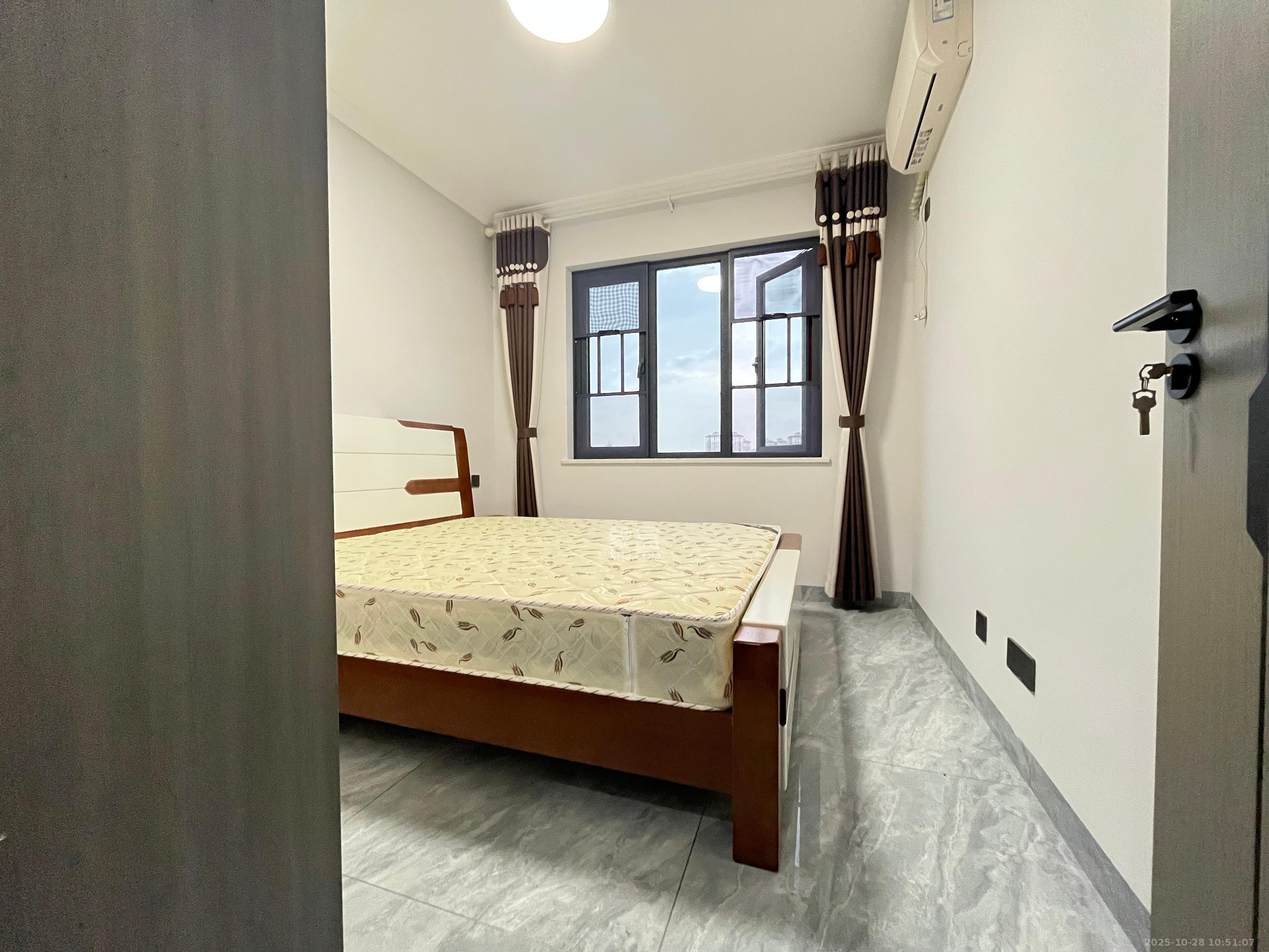 金南家园三期  3室2厅1卫    3300.0元/月室内图