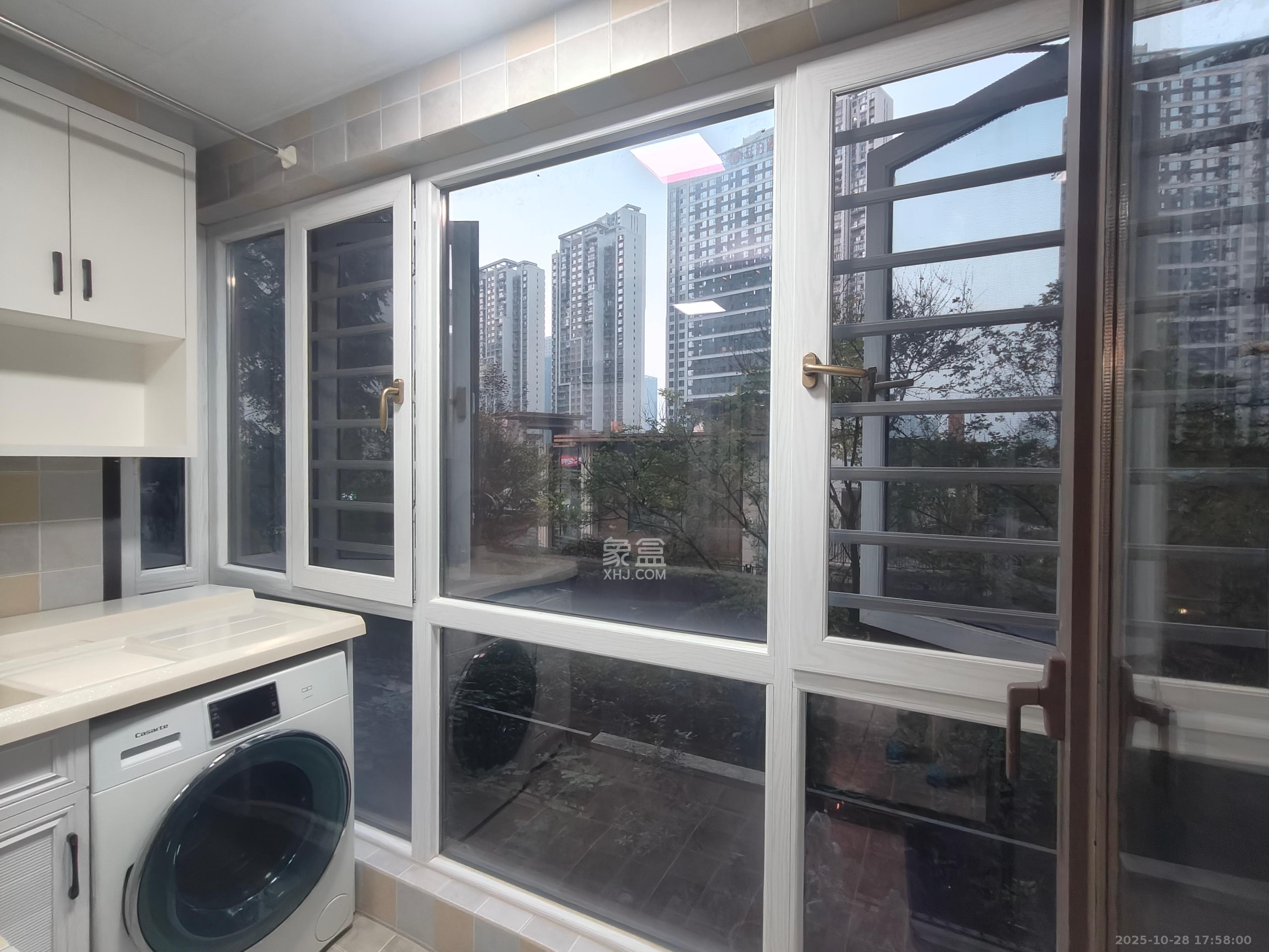 佳兆业云顶梅溪湖(佳兆业梅溪荟) 3室2厅2卫 3800.0元/月 佳兆业云顶梅溪湖(佳兆业梅溪荟) 3室2厅2卫 3800.0元/月室内图