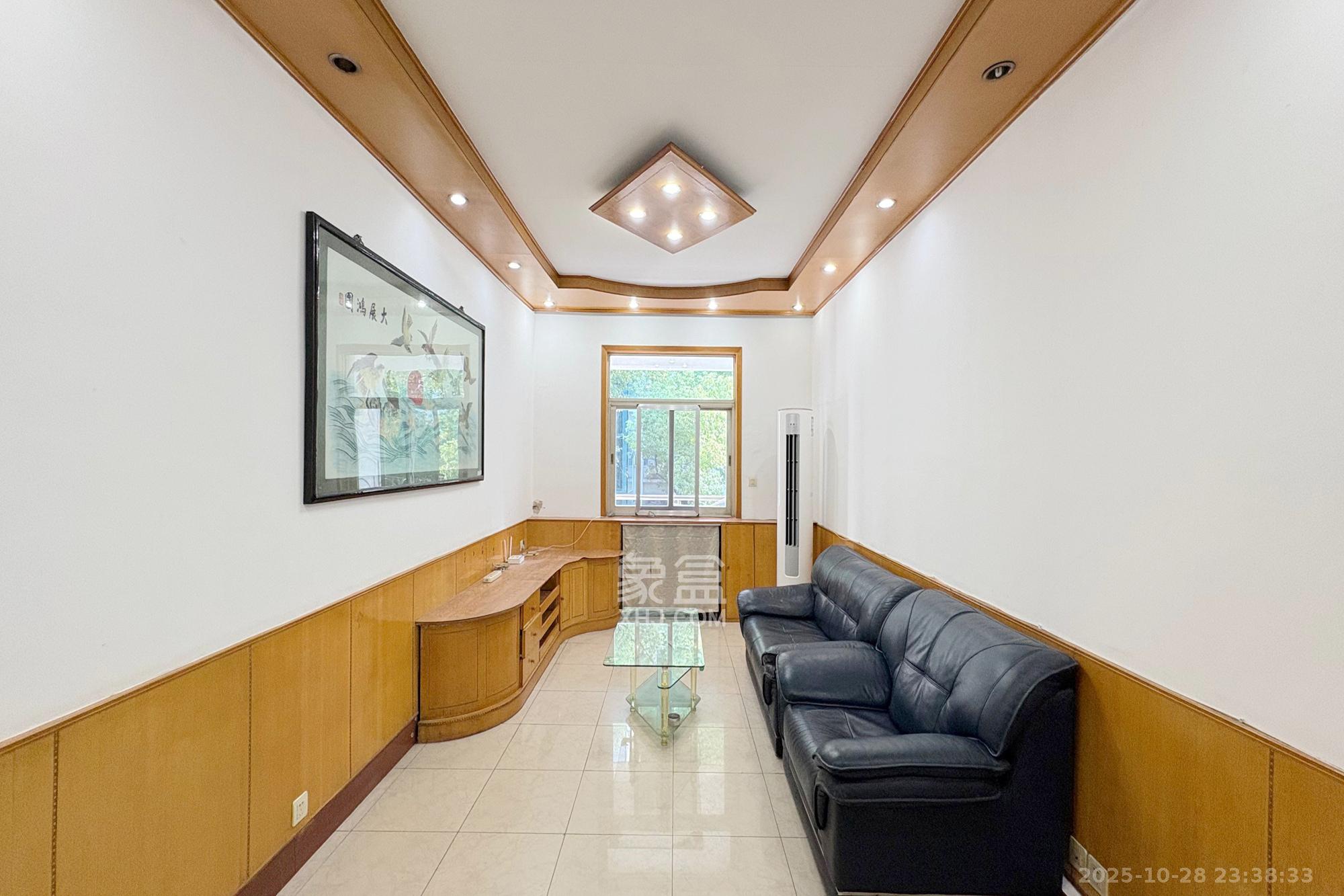 省政府机关二院  1室0厅0卫    113.0万 省政府机关二院  1室0厅0卫    113.0万