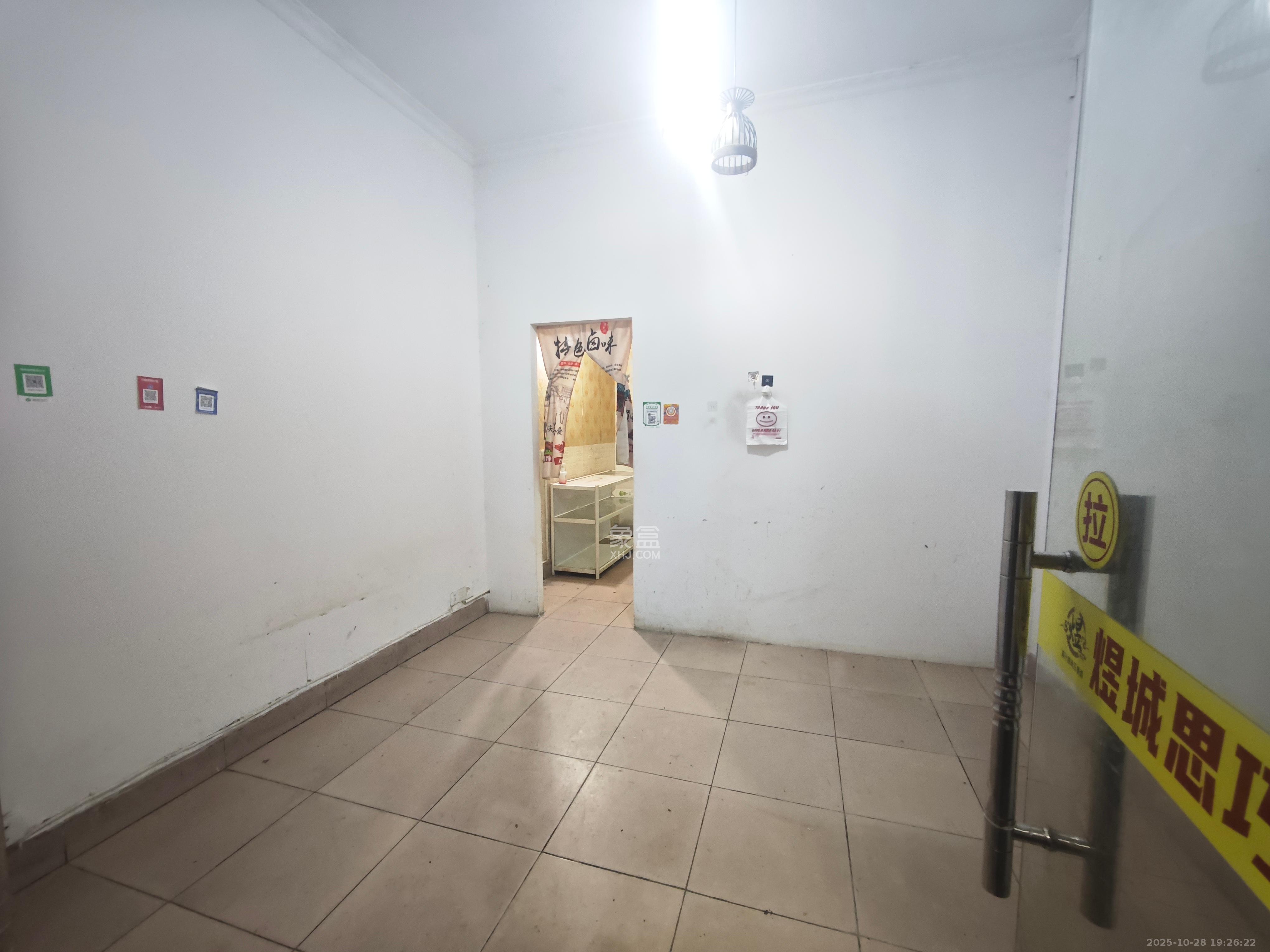 新天小区   44.0㎡      1700.0元/月室内图