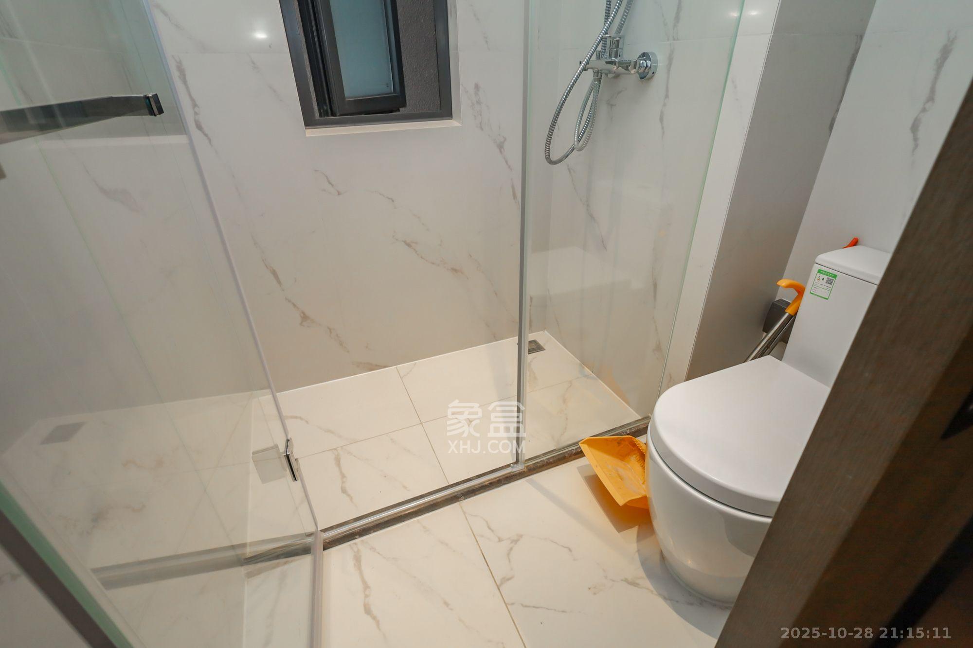 长沙悦府（华润万象城）  3室2厅3卫    11800.0元/月室内图