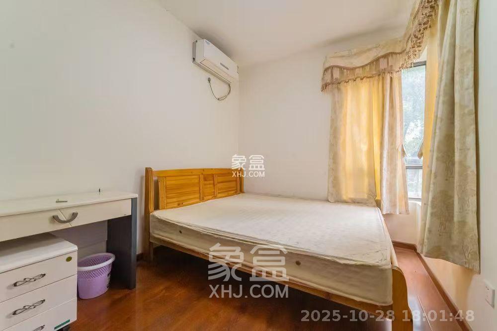 星邻北苑7栋(原长沙县教育局宿舍)  1室1厅1卫    1801.0元/月 星邻北苑7栋(原长沙县教育局宿舍)  1室1厅1卫    1801.0元/月室内图1