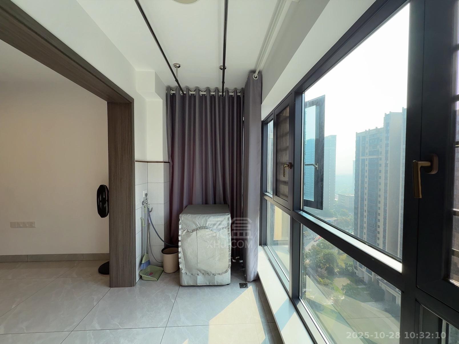 春藤小镇 2室2厅1卫 1800.0元/月 春藤小镇 2室2厅1卫 1800.0元/月室内图