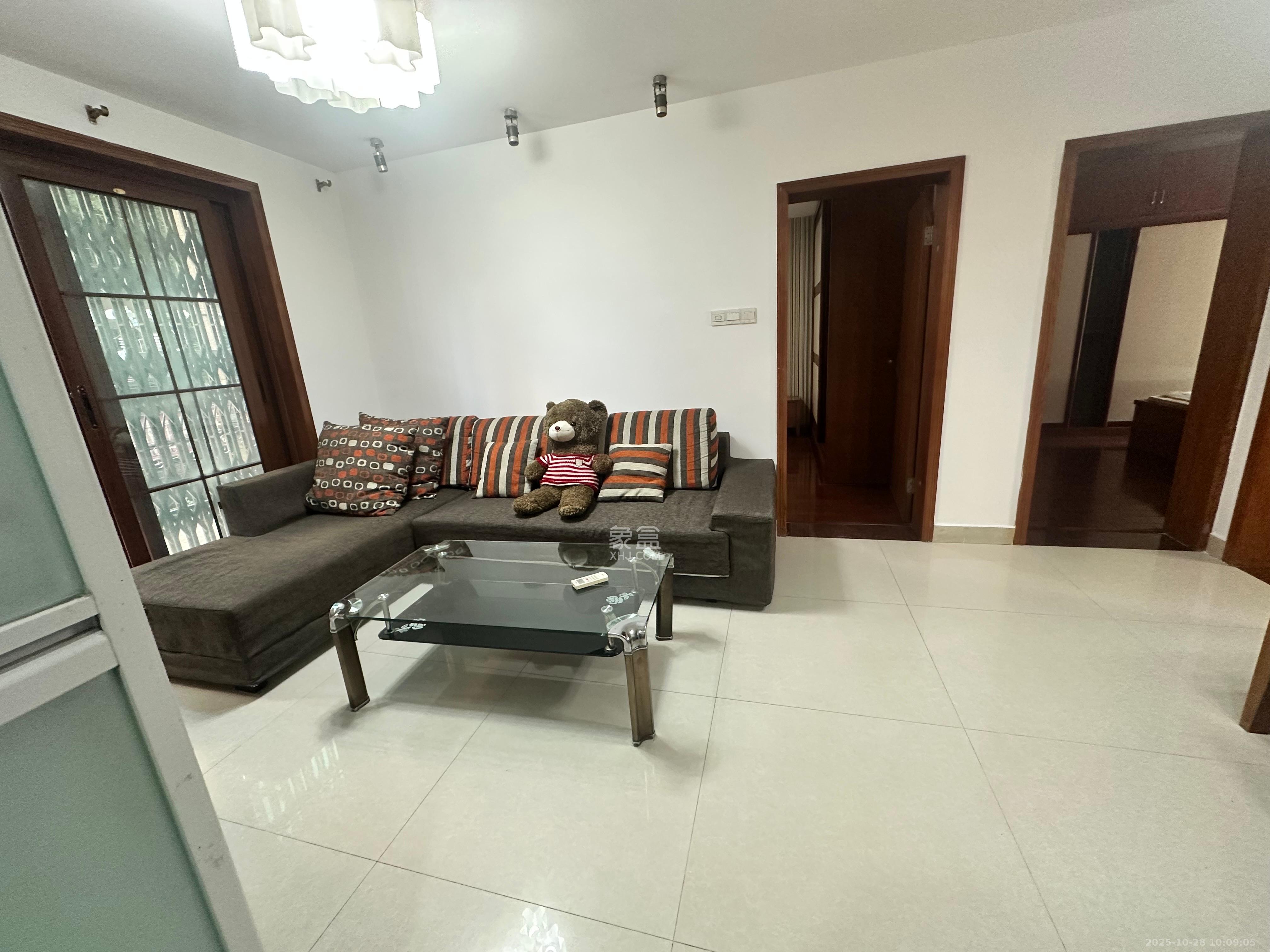 彭家井教育报刊社  3室1厅1卫    2700.0元/月 彭家井教育报刊社  3室1厅1卫    2700.0元/月