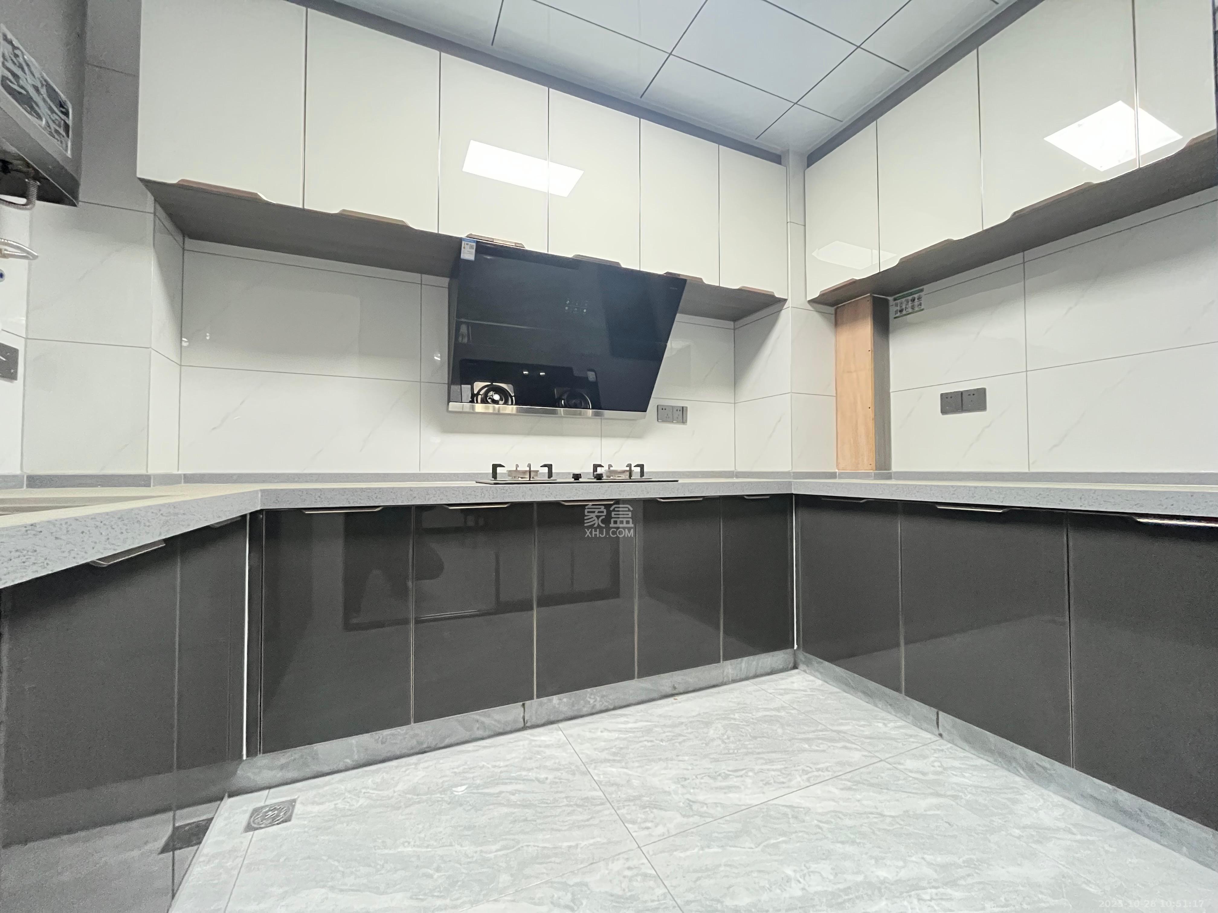 金南家园三期  3室2厅1卫    3300.0元/月室内图