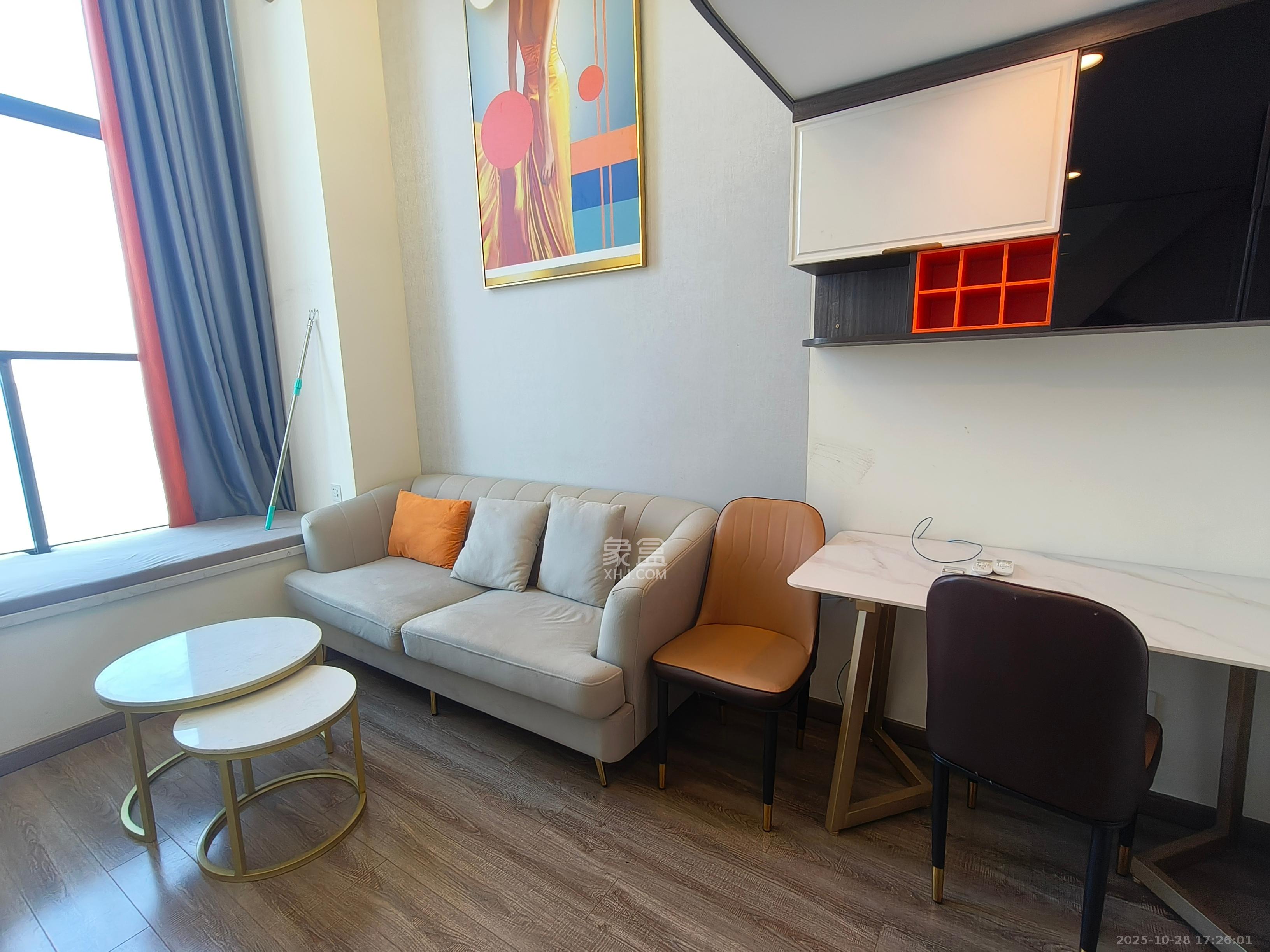 卓越浅水湾  1室1厅1卫    1900.0元/月 卓越浅水湾  1室1厅1卫    1900.0元/月室内图