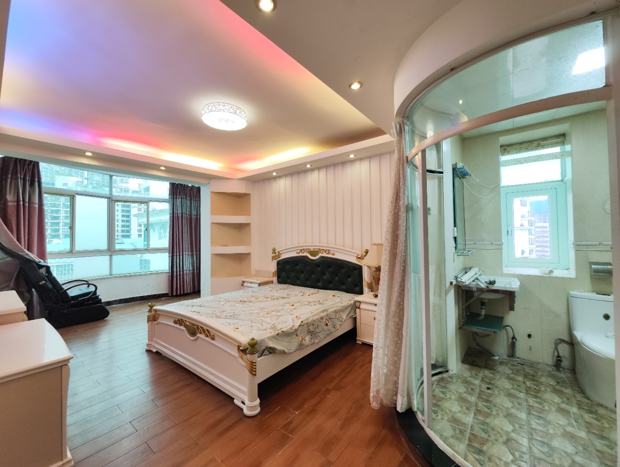 昌茂澳洲园  3室2厅2卫    146.0万客厅