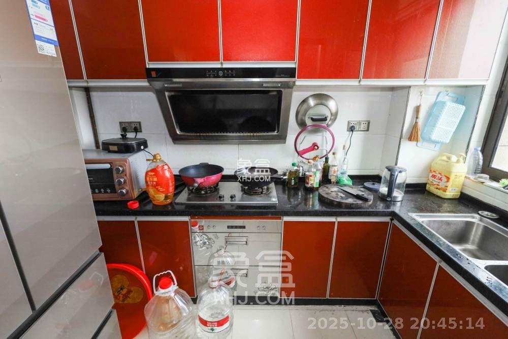 金茂梅溪湖  1室0厅0卫    3500.0元/月 金茂梅溪湖  1室0厅0卫    3500.0元/月室内图