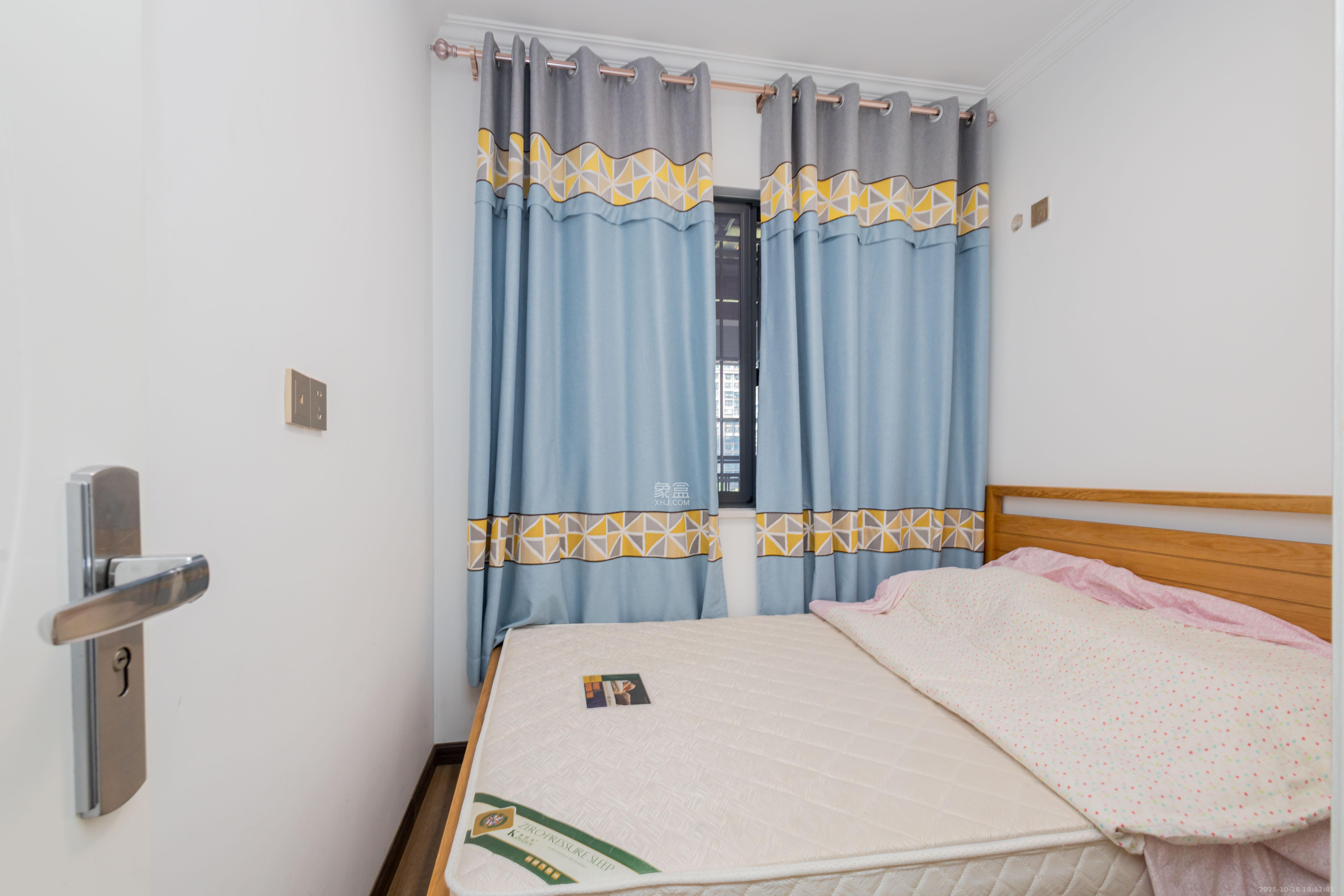 东业上城嘉苑(晟悦国际) 3室2厅2卫 79.8万 东业上城嘉苑(晟悦国际) 3室2厅2卫 79.8万卧室