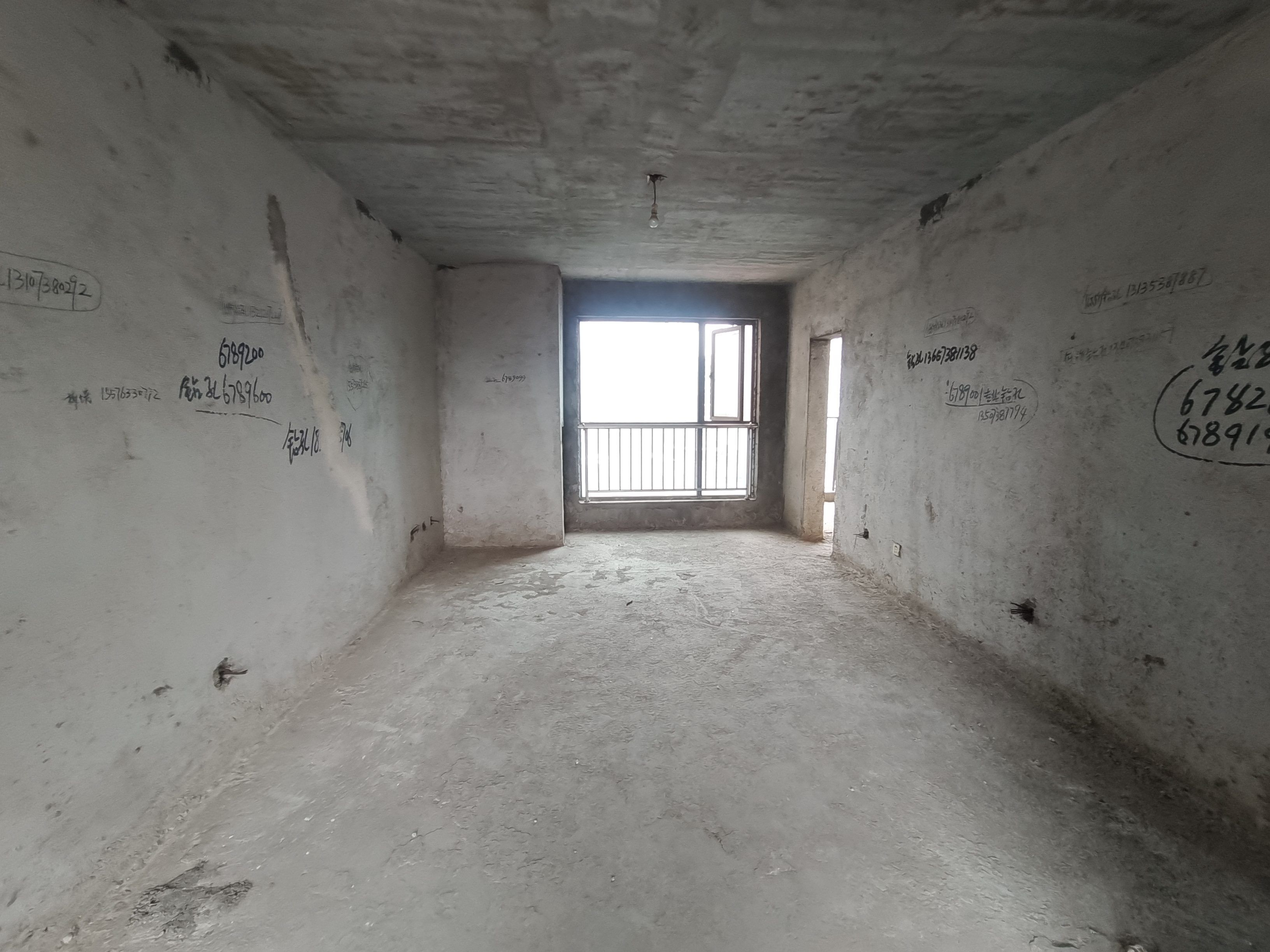 和一紫竹苑  3室2厅2卫    75.0万