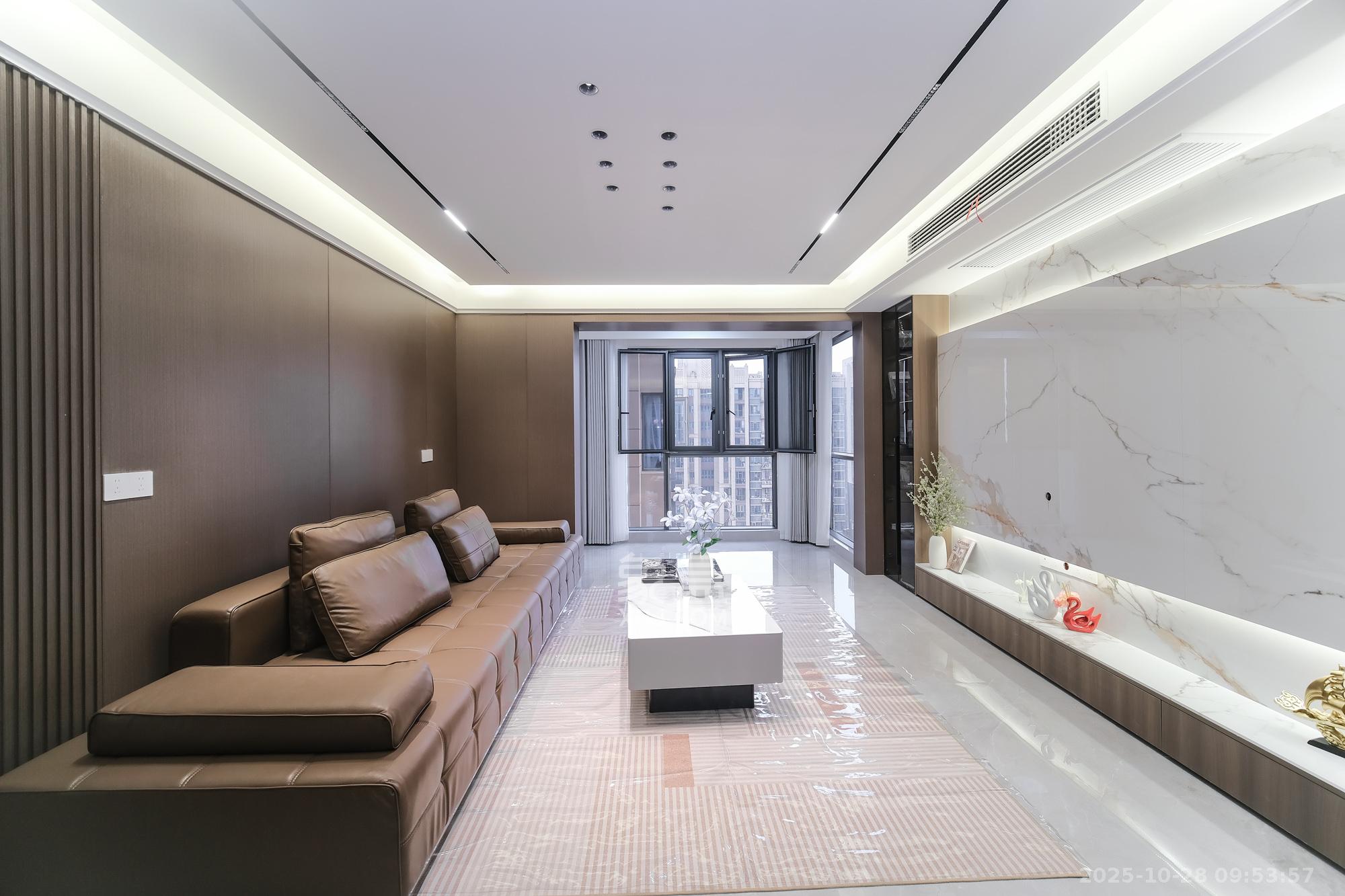 荣盛花语城  4室2厅2卫    99.0万其他