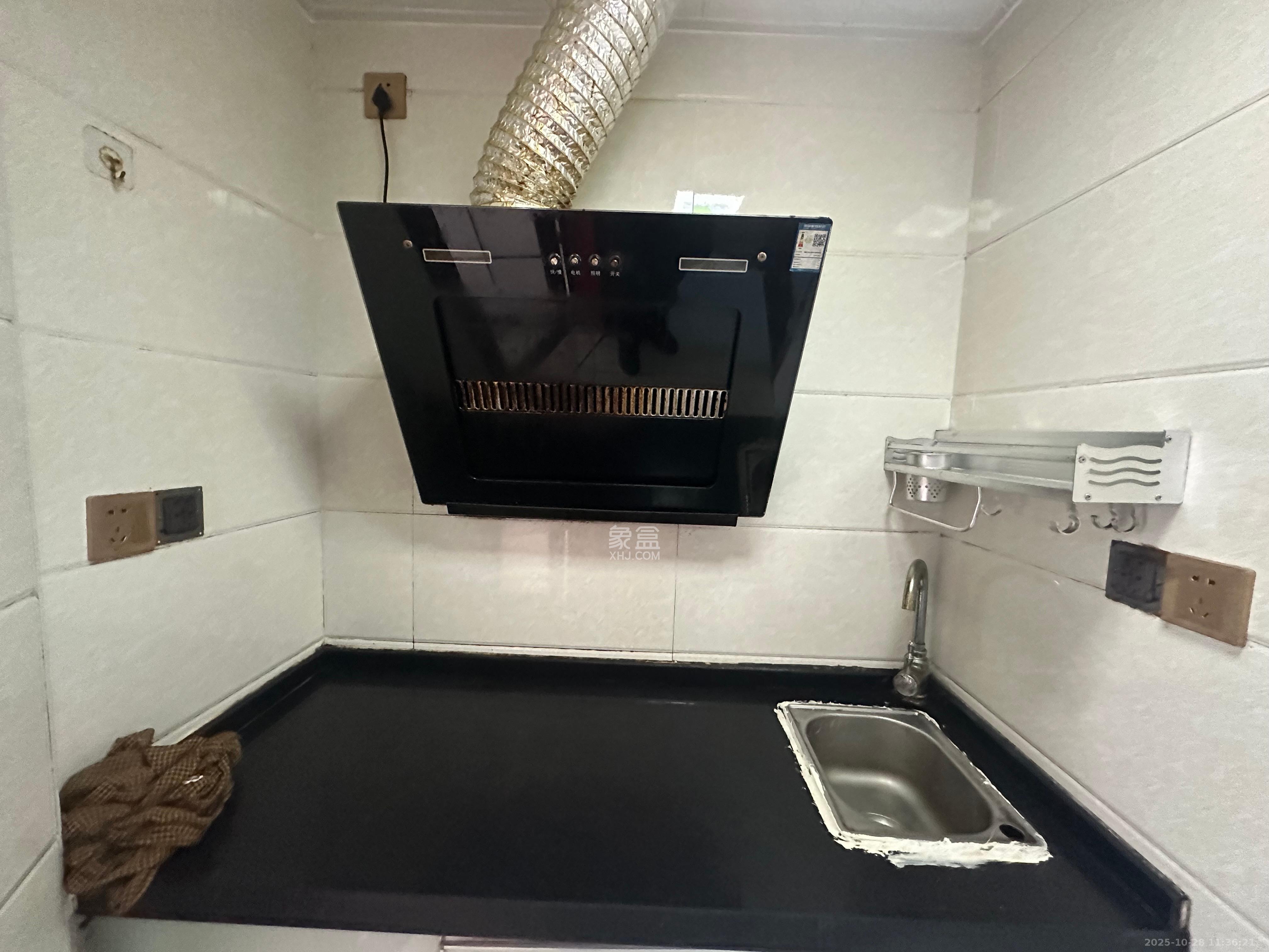 东宜兰园  1室1厅1卫    1200.0元/月室内图