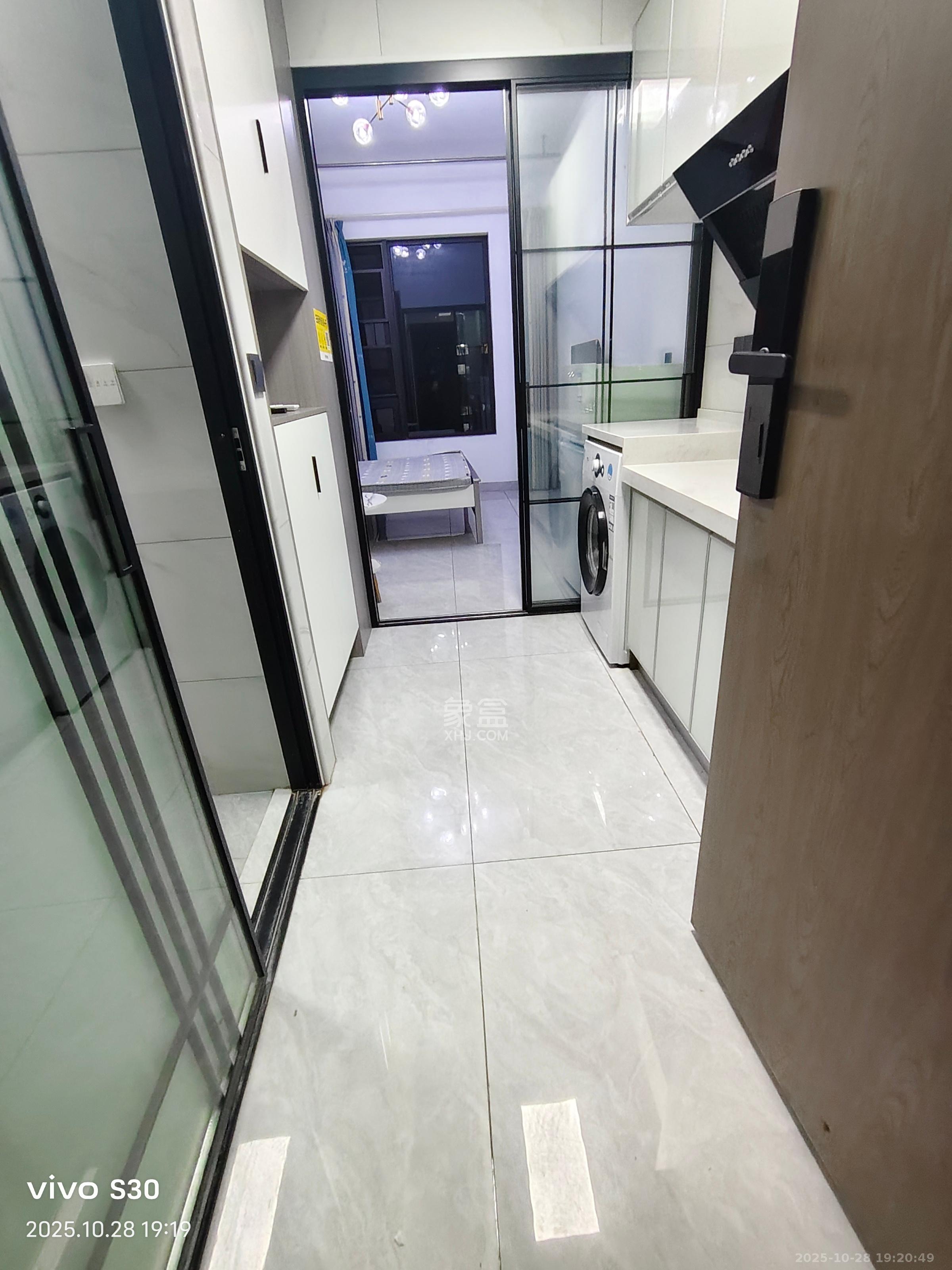 新城悦隽公园  1室0厅0卫    1200.0元/月室内图