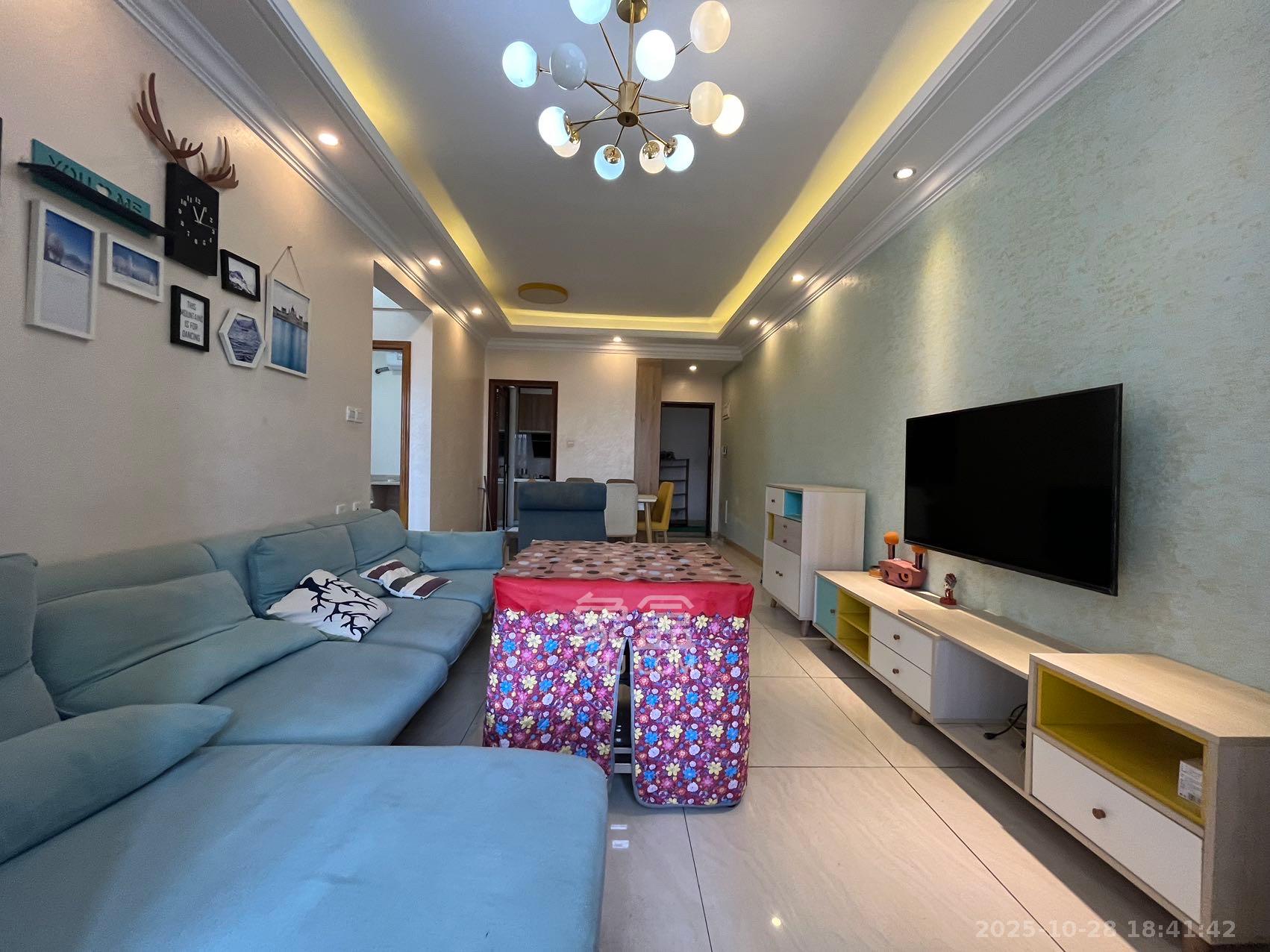 江山帝景哈佛  2室2厅1卫    1800.0元/月室内图