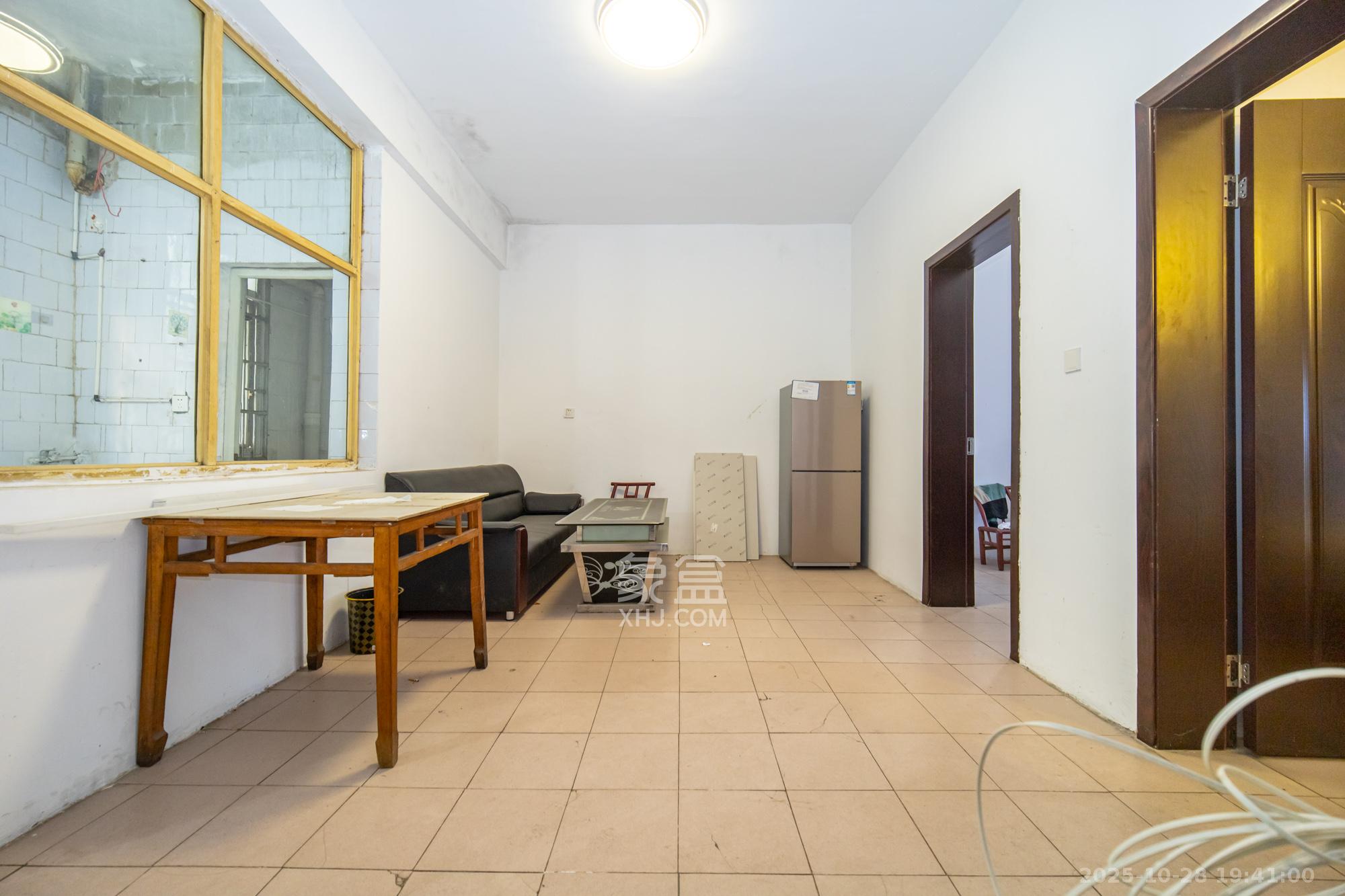 星沙一区  2室1厅1卫    130.0万