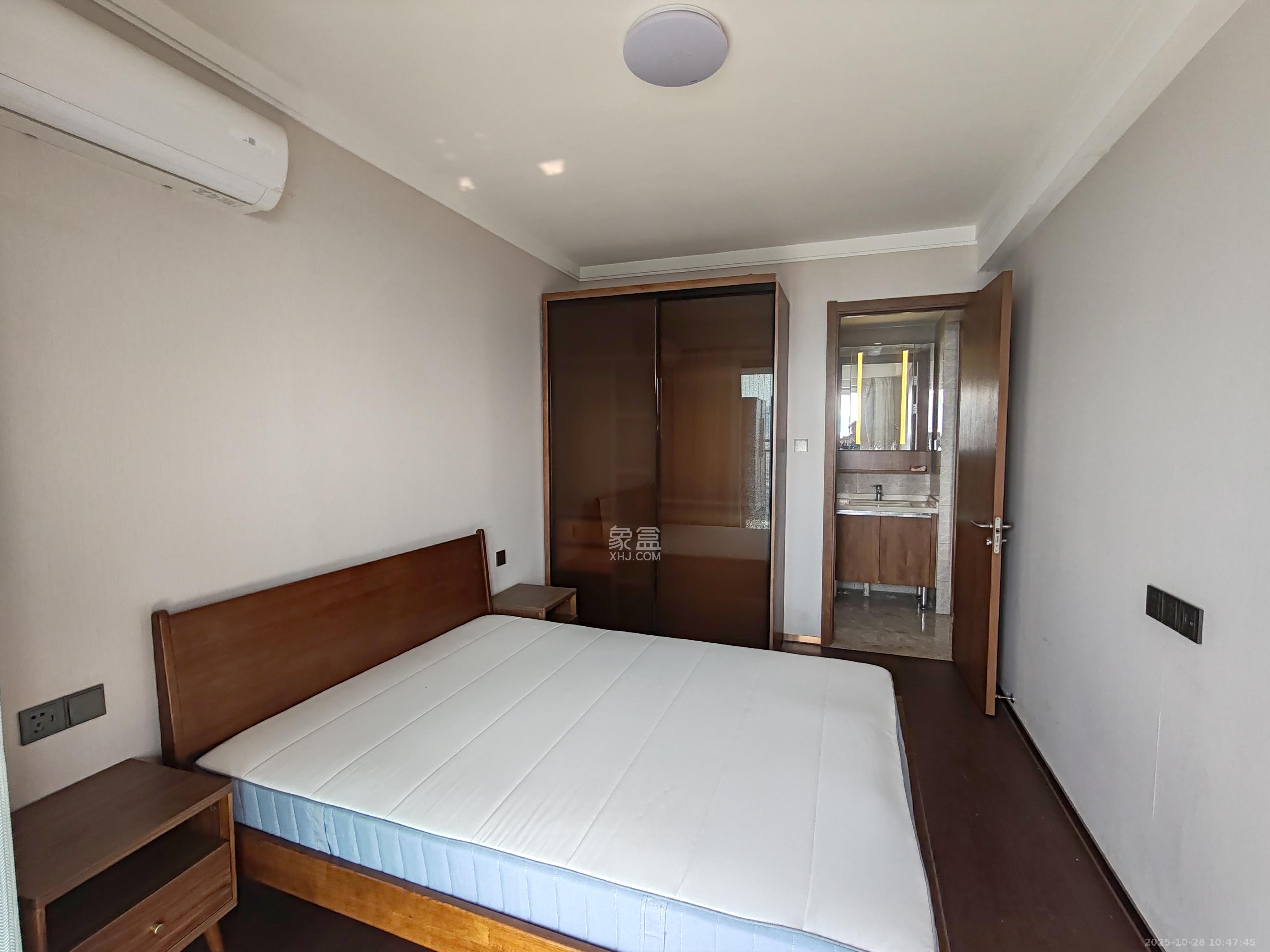 梅溪悦章  3室2厅2卫    3300.0元/月 梅溪悦章  3室2厅2卫    3300.0元/月室内图