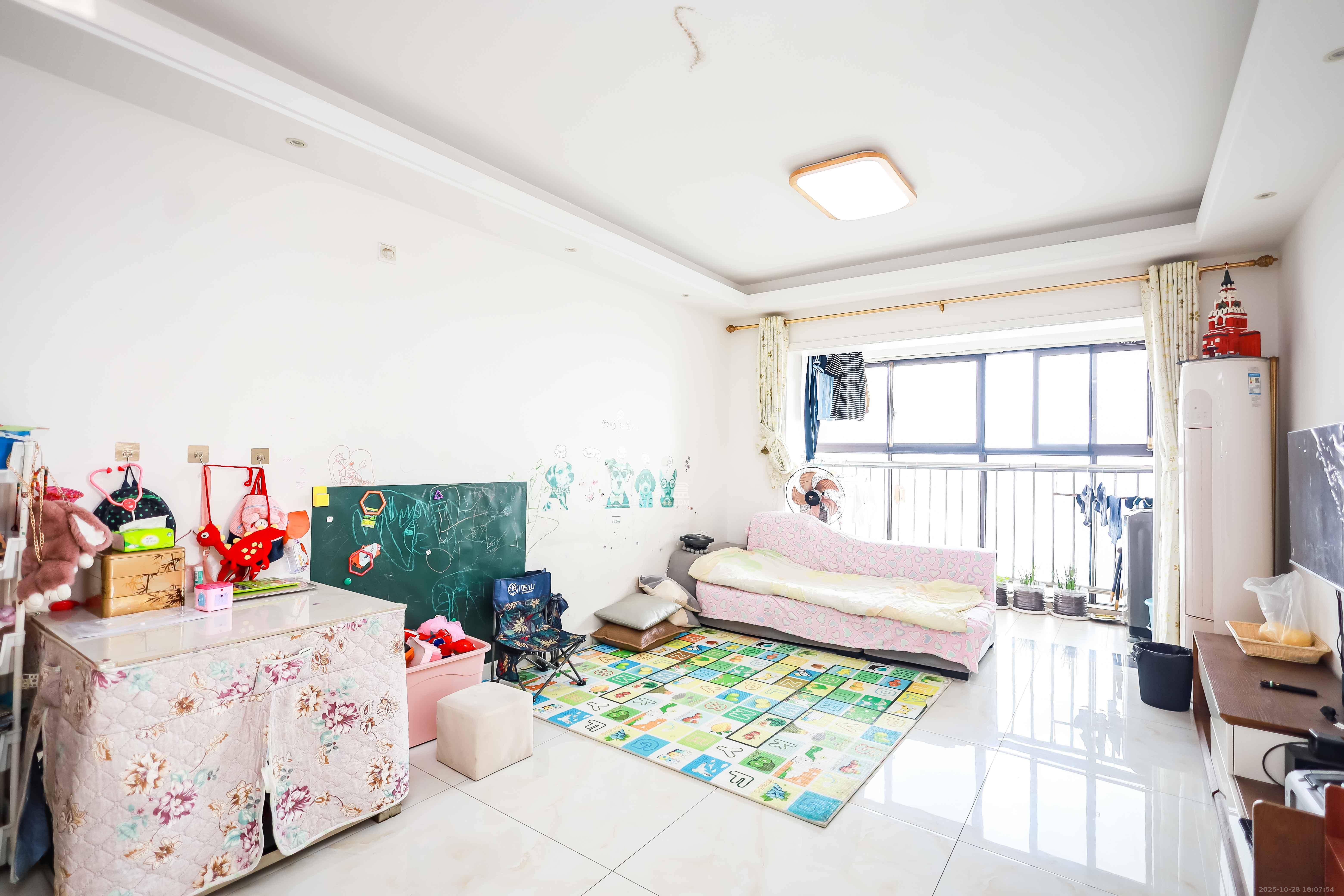 金科世界城  3室2厅2卫    68.0万