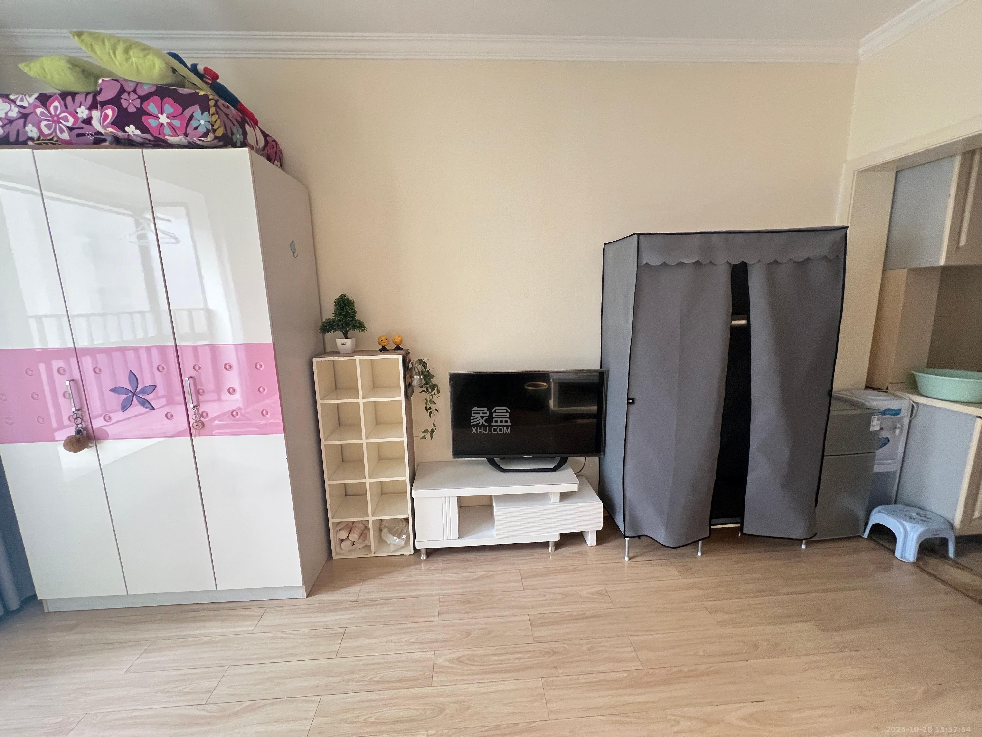 万芙锦城  1室1厅1卫    1300.0元/月 万芙锦城  1室1厅1卫    1300.0元/月室内图