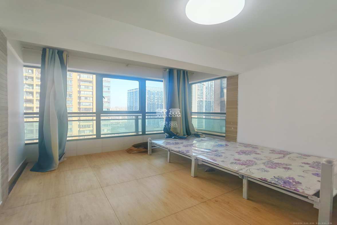 湘府9号 3室1厅1卫 2000.0元/月 湘府9号 3室1厅1卫 2000.0元/月室内图