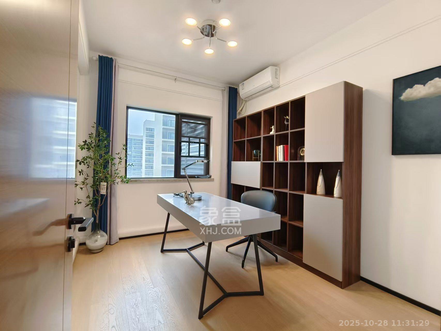 万科里金域国际 4室2厅2卫 7800.0元/月 万科里金域国际 4室2厅2卫 7800.0元/月室内图