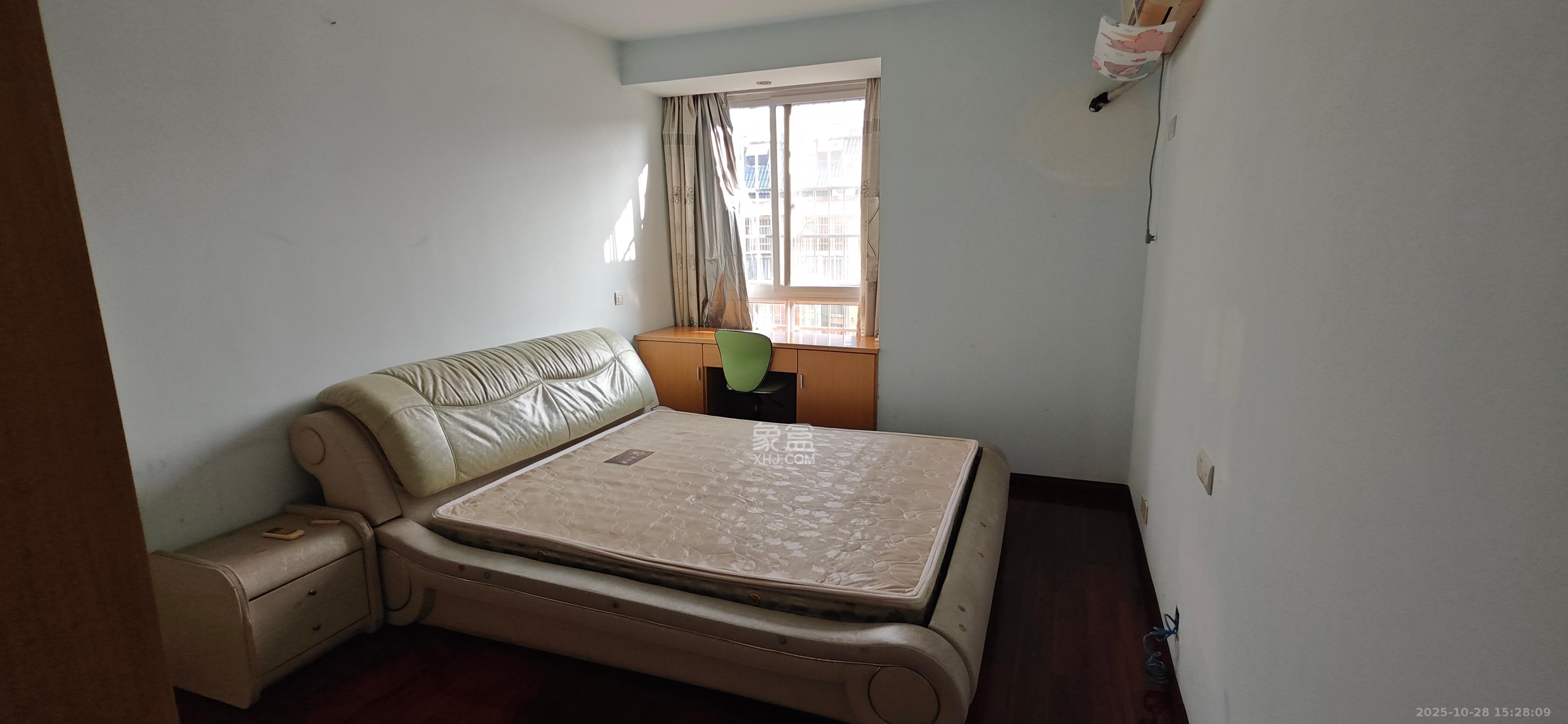 水木兰庭  2室2厅1卫    1600.0元/月室内图