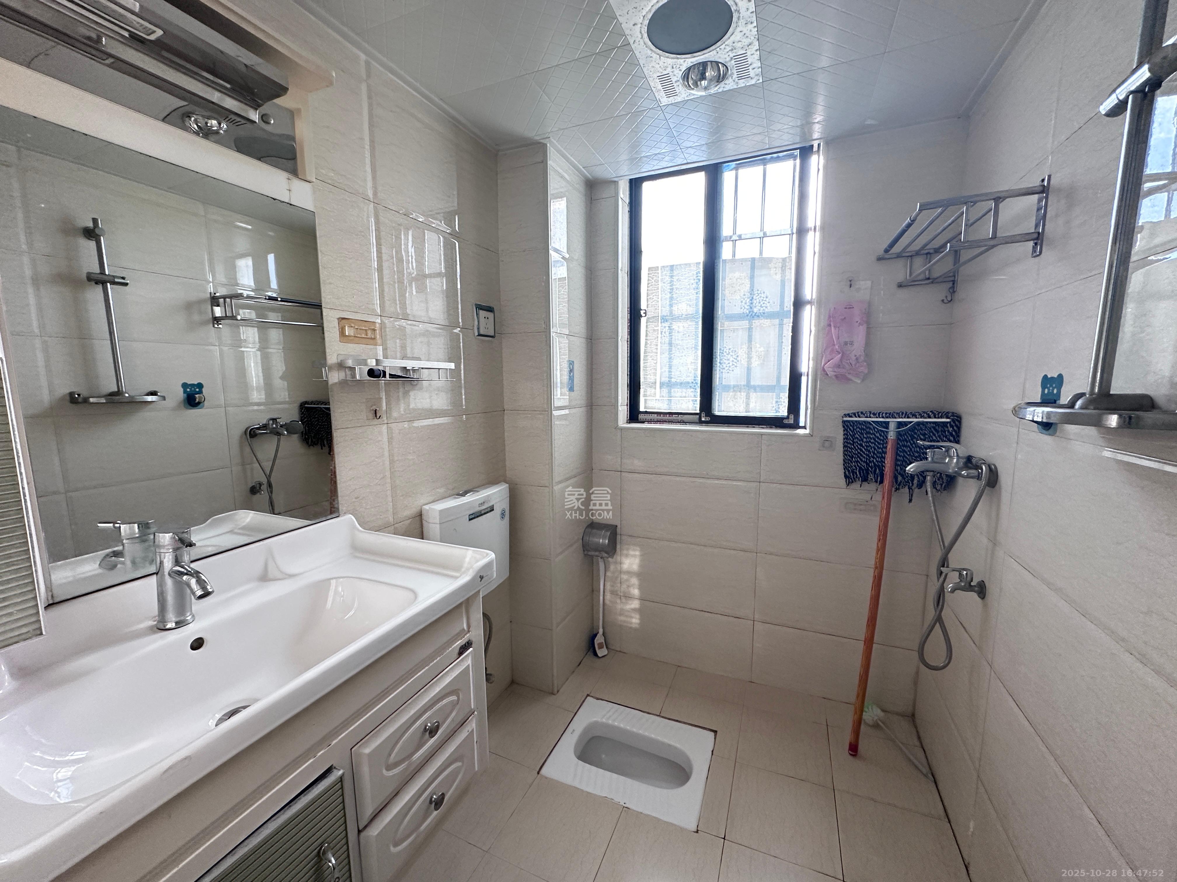 联丰苑  2室1厅1卫    1600.0元/月室内图