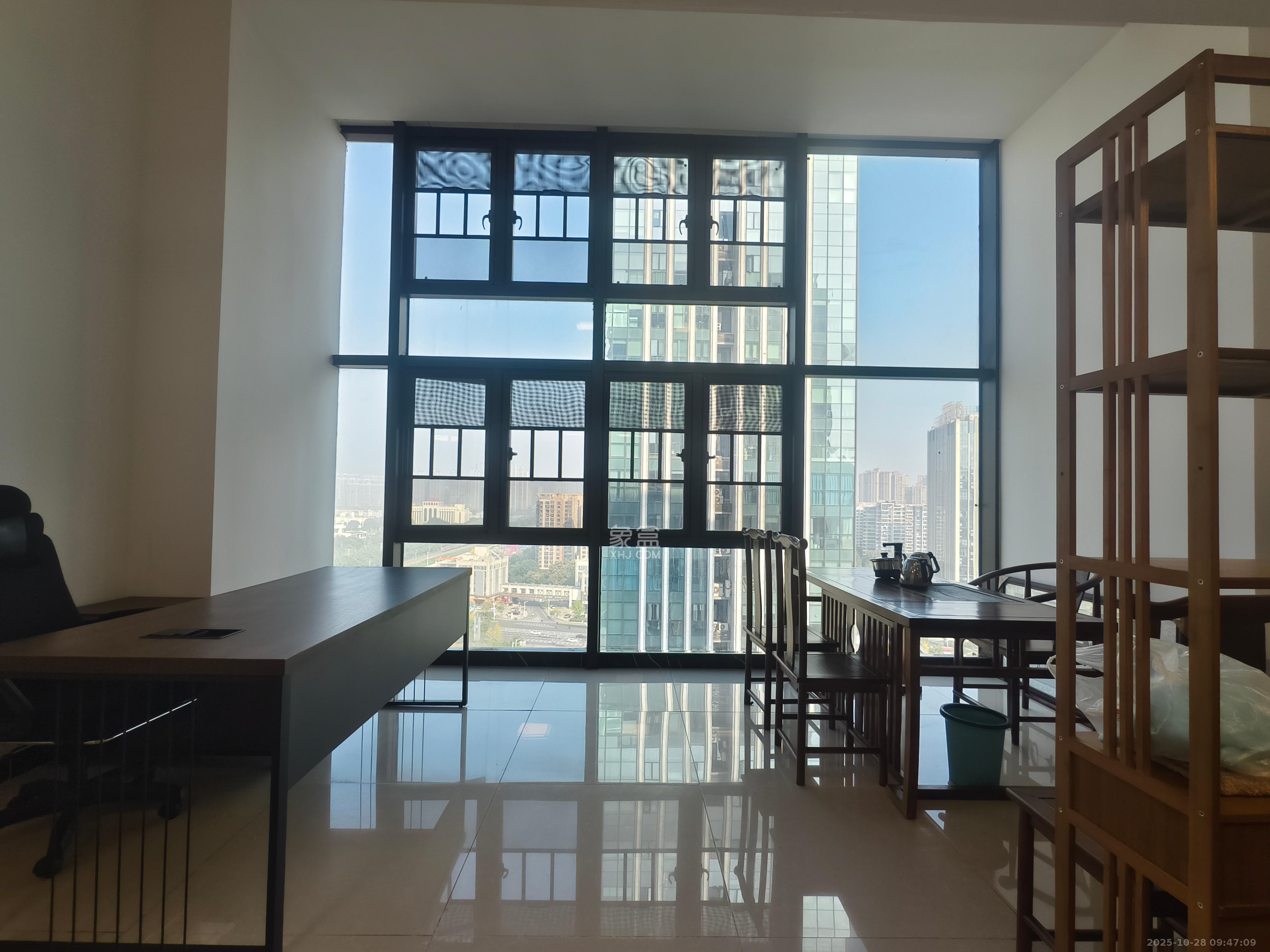 润和国际广场  1室1厅1卫    3500.0元/月 润和国际广场  1室1厅1卫    3500.0元/月室内图1