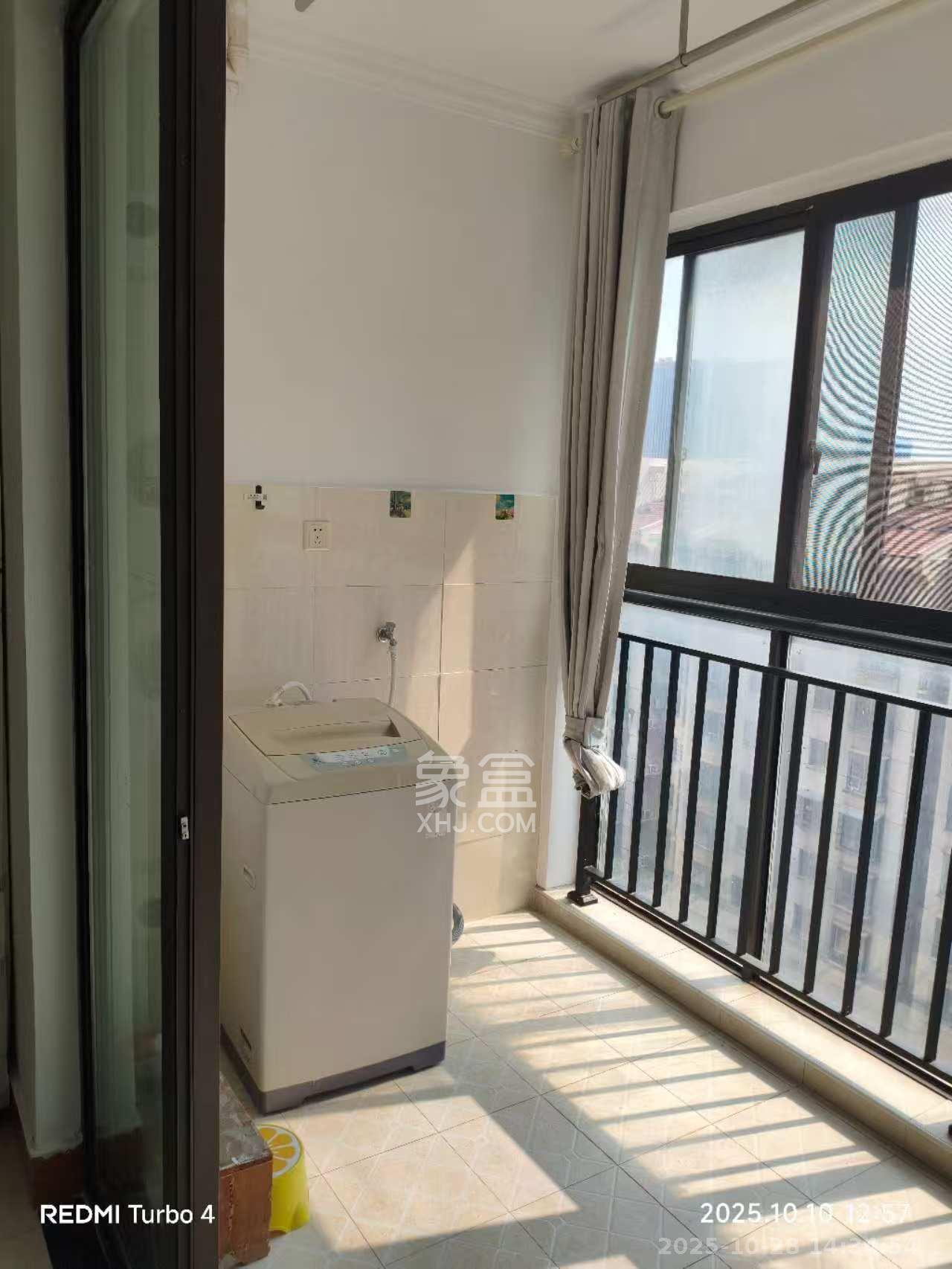 万象凯旋湾  2室1厅1卫    2000.0元/月室内图