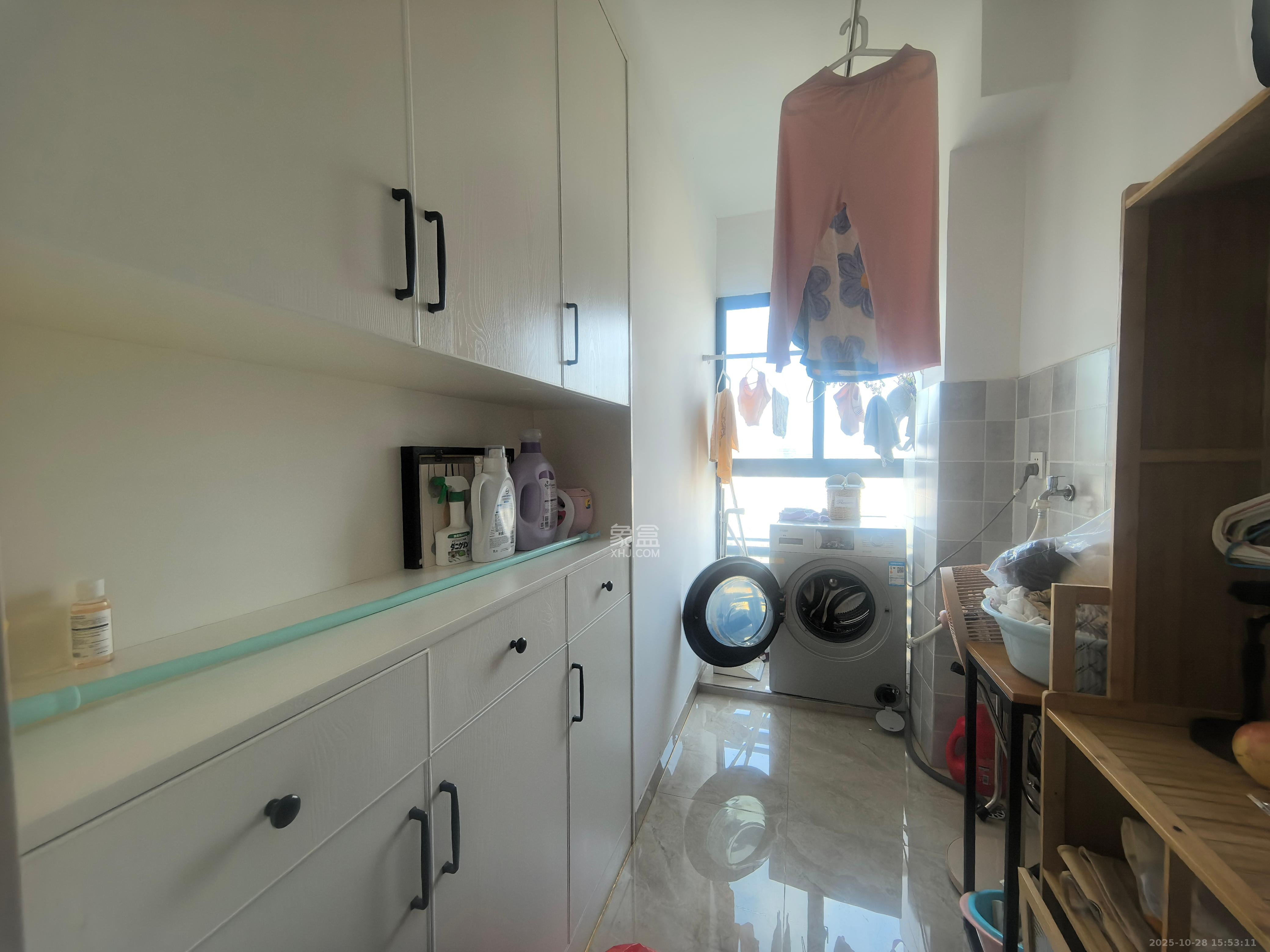 和庄  2室1厅1卫    2200.0元/月室内图