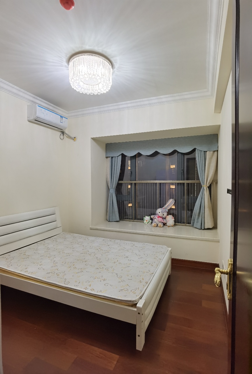 恒大外滩  3室2厅1卫    3800.0元/月 恒大外滩  3室2厅1卫    3800.0元/月室内图