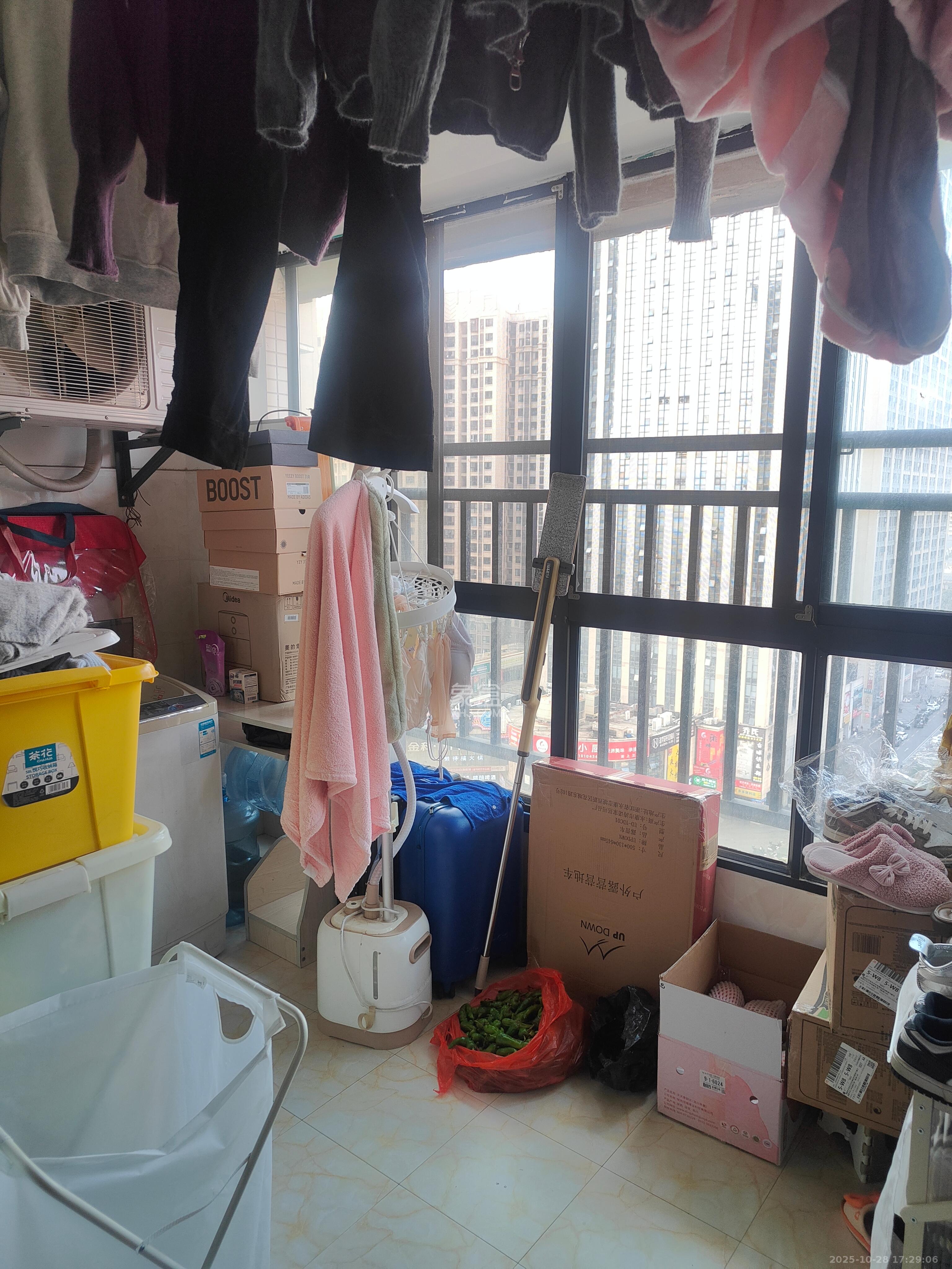 新长海广场 1室1厅1卫 1150.0元/月 新长海广场 1室1厅1卫 1150.0元/月室内图