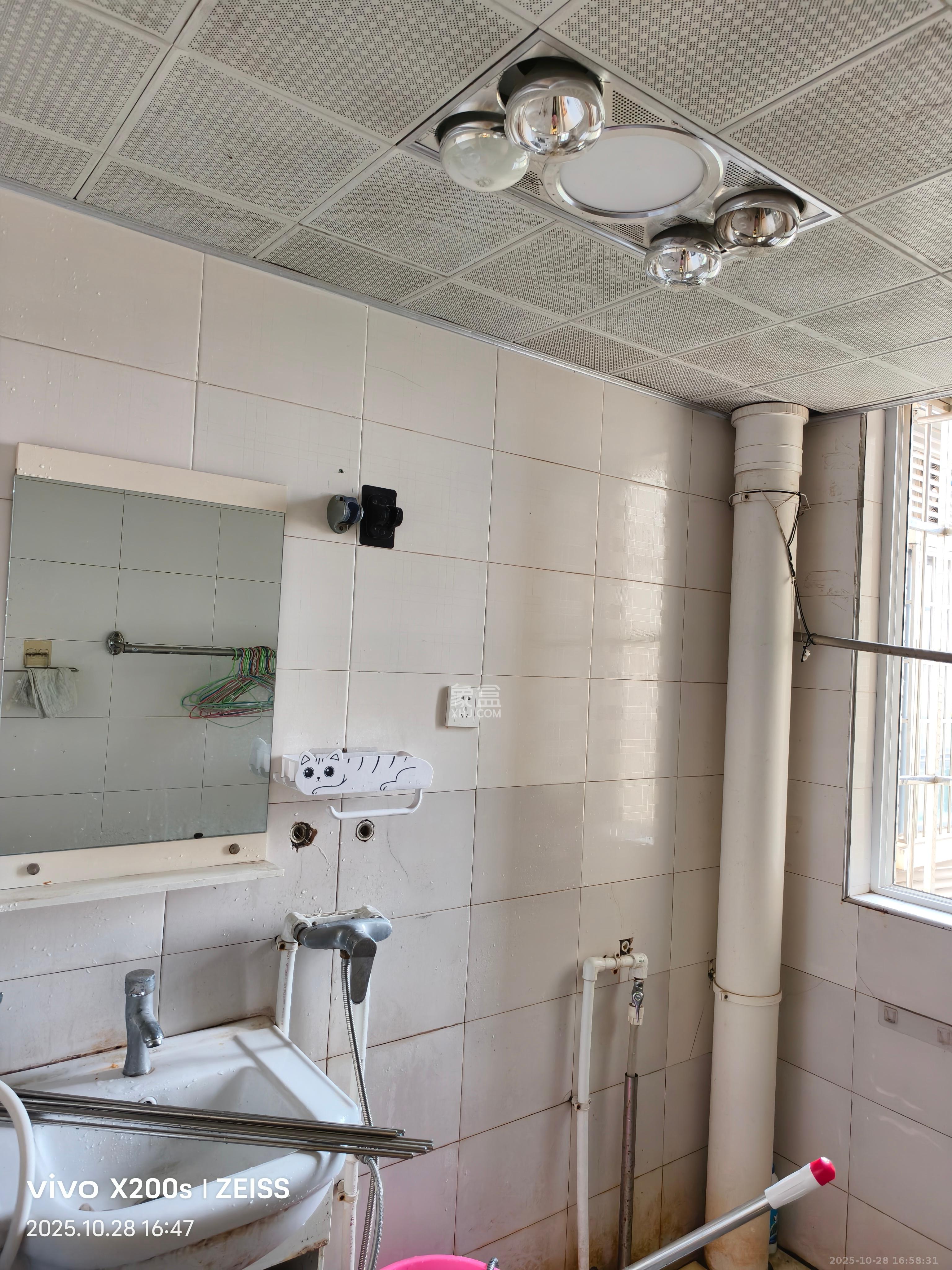 楚天世纪城东苑 2室2厅1卫 1300.0元/月 楚天世纪城东苑 2室2厅1卫 1300.0元/月室内图