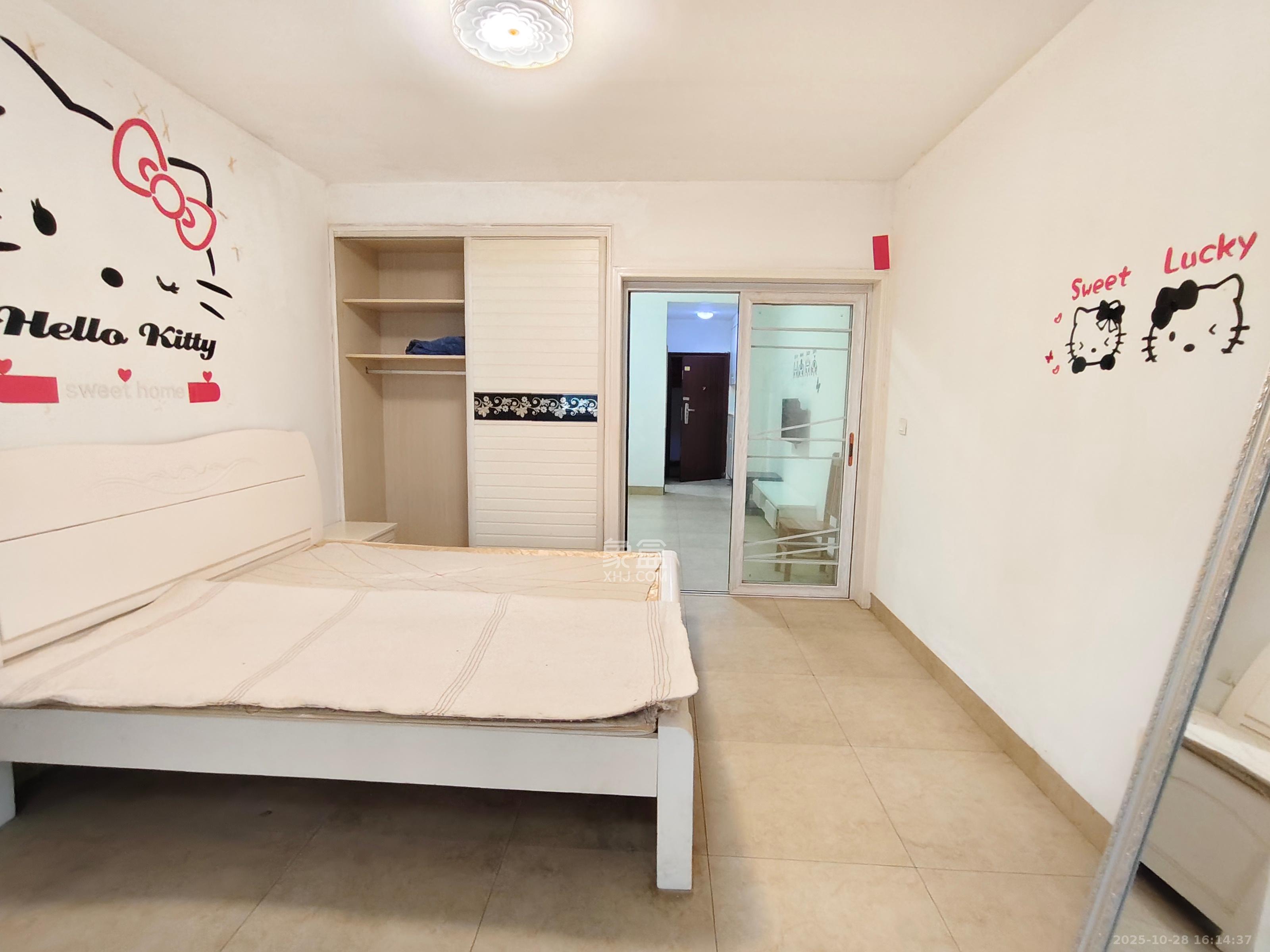 山水金庭  1室1厅1卫    900.0元/月 山水金庭  1室1厅1卫    900.0元/月室内图