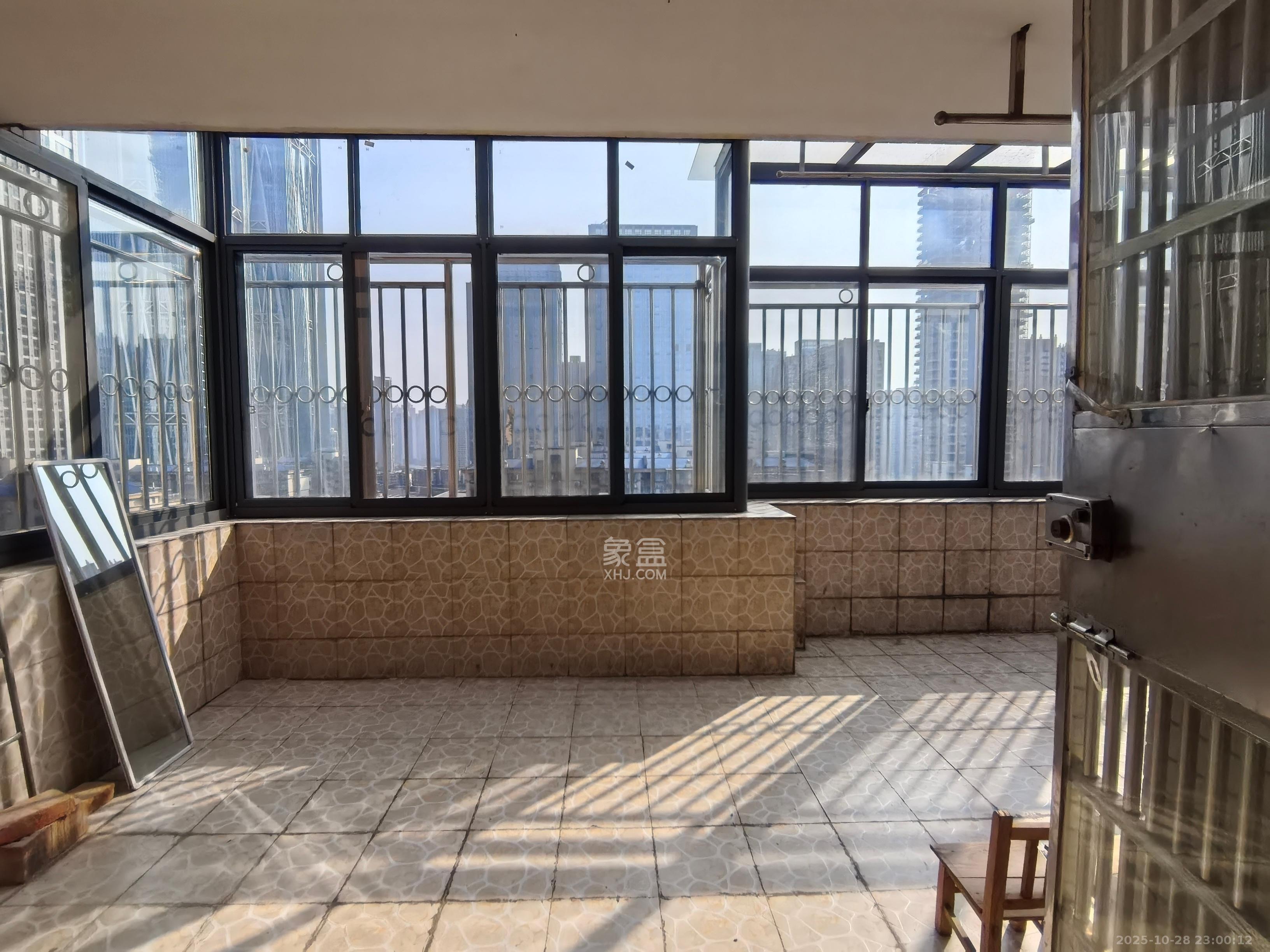 茶山馨苑 2室2厅1卫 1900.0元/月 茶山馨苑 2室2厅1卫 1900.0元/月室内图