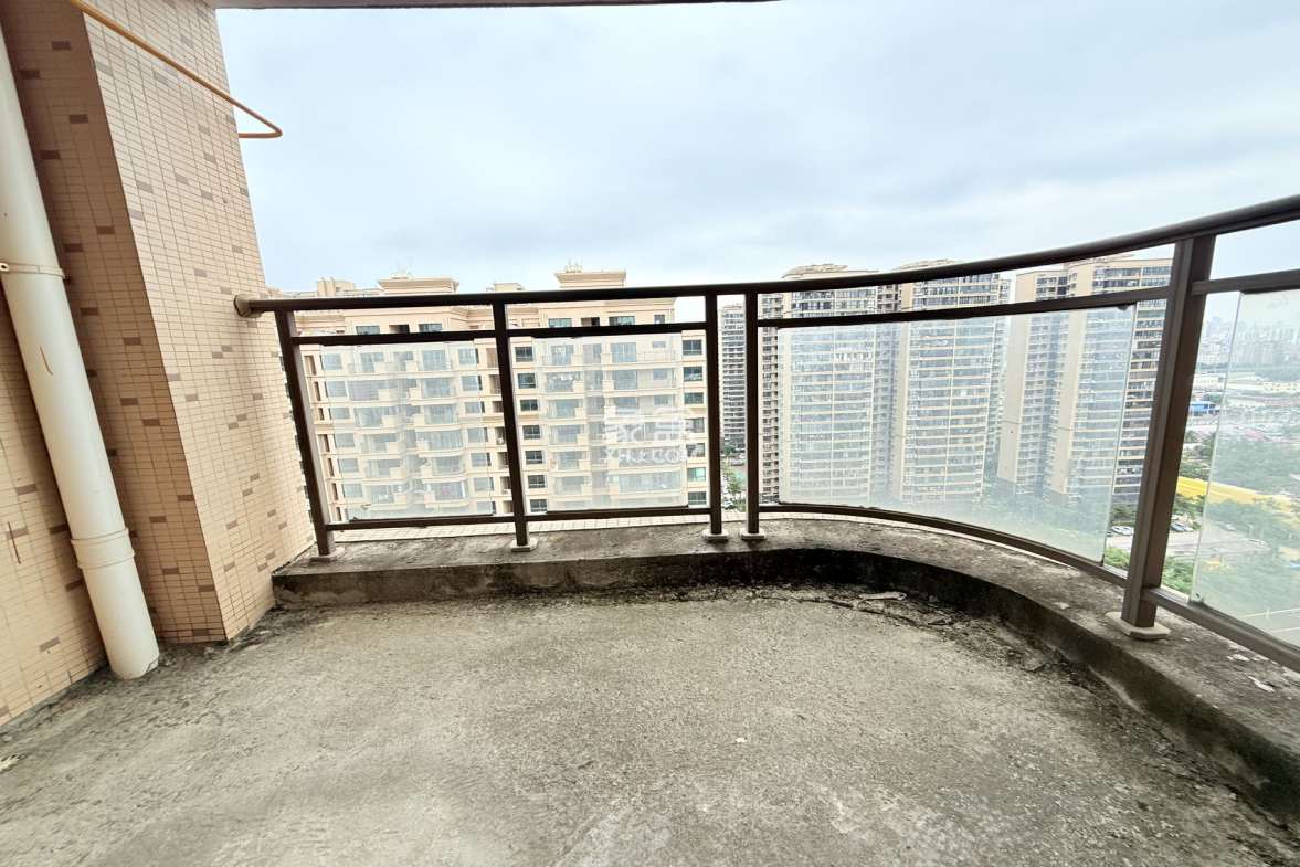 海岛国际名城 5室2厅2卫 330.0万 海岛国际名城 5室2厅2卫 330.0万室内图