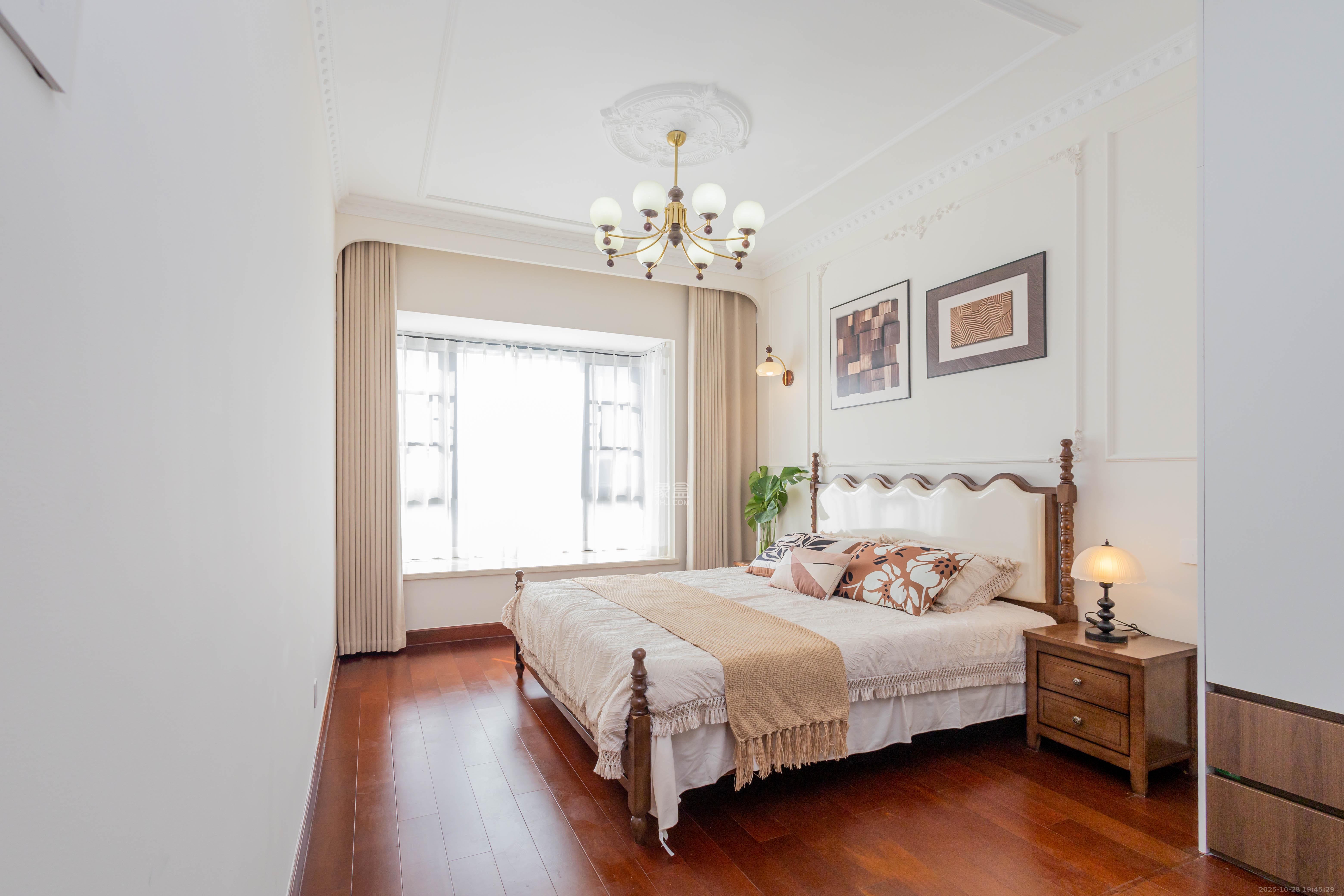 恒大江湾  4室2厅2卫    132.8万卧室