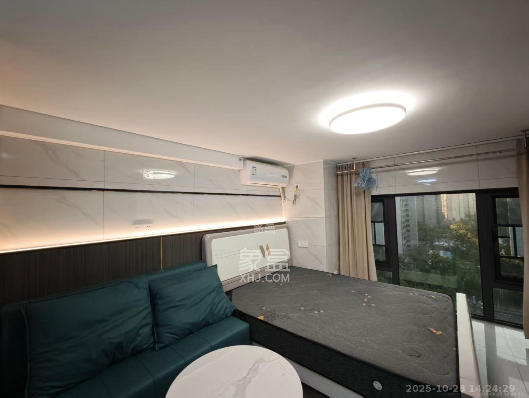 保利恒伟时光印象  1室1厅1卫    1100.0元/月室内图