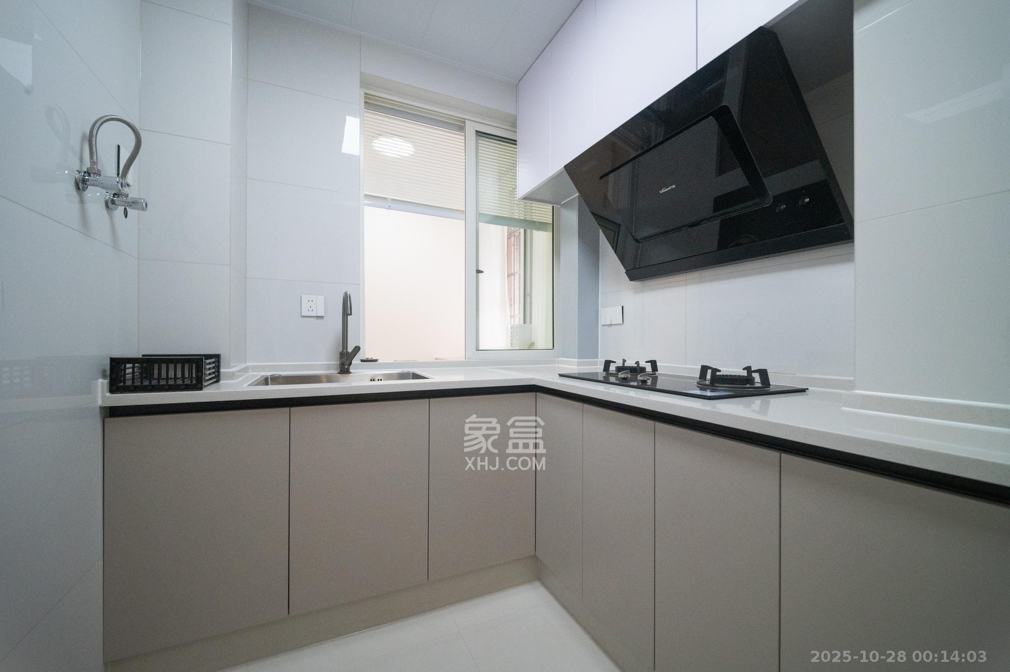 锦璨家园  3室2厅1卫    49.8万 锦璨家园  3室2厅1卫    49.8万厨房