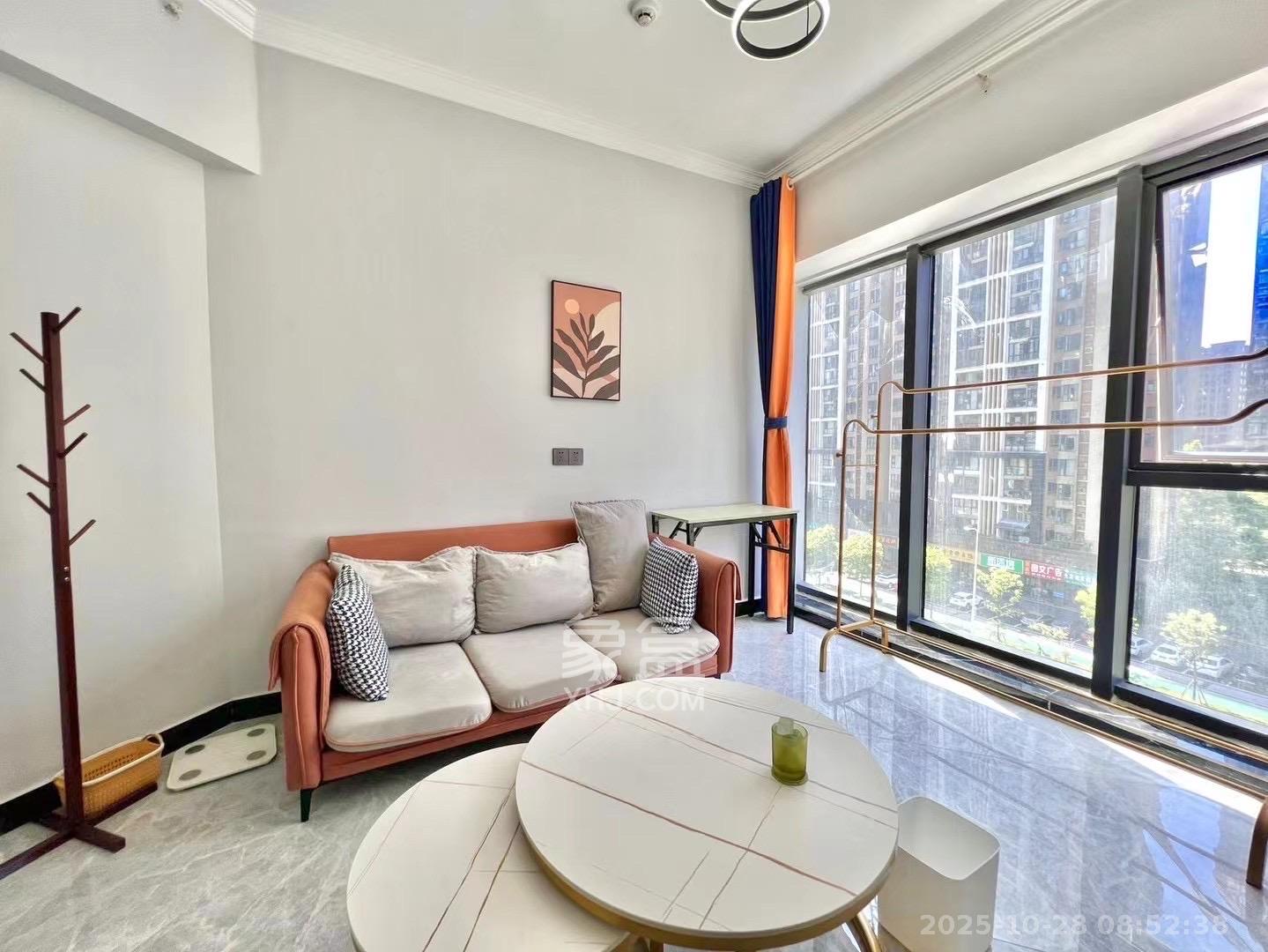 青年才郡（盈安大厦）  1室0厅0卫    2100.0元/月室内图