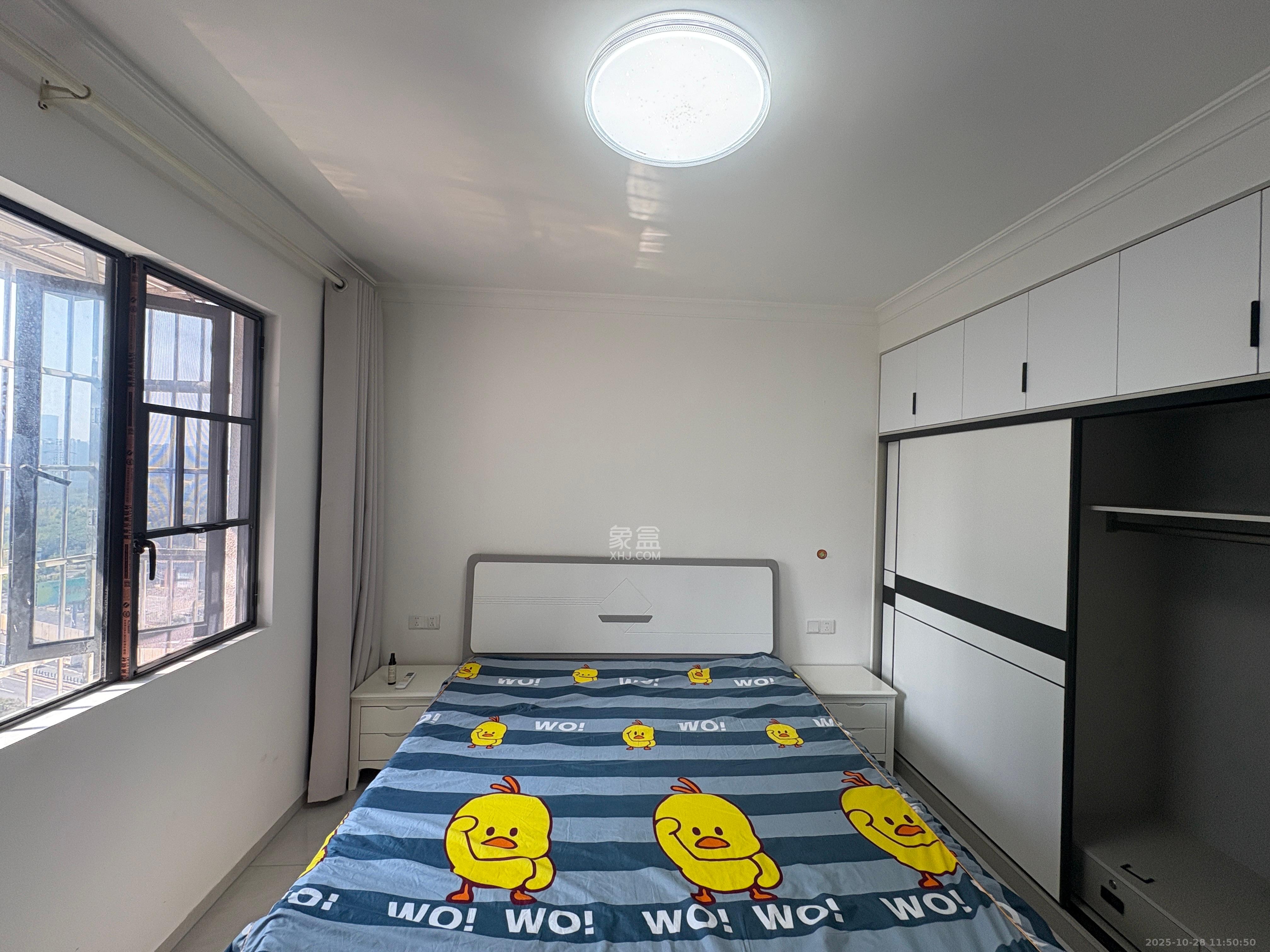 旭日嘉苑  3室2厅1卫    3200.0元/月 旭日嘉苑  3室2厅1卫    3200.0元/月室内图