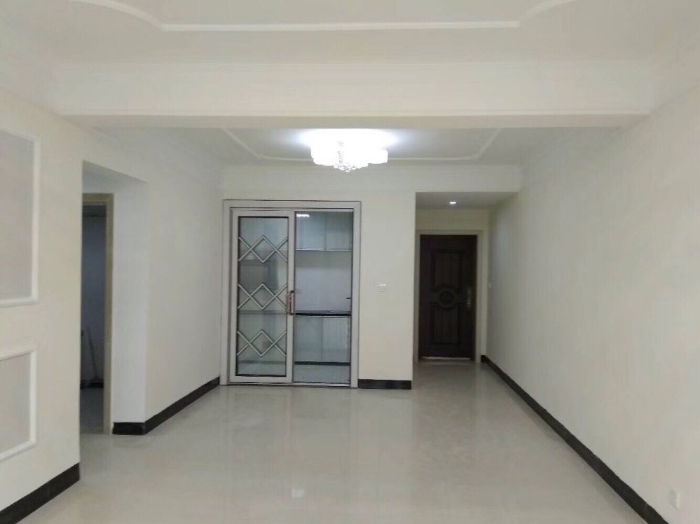 峰景国际  1室0厅0卫    2300.0元/月室内图