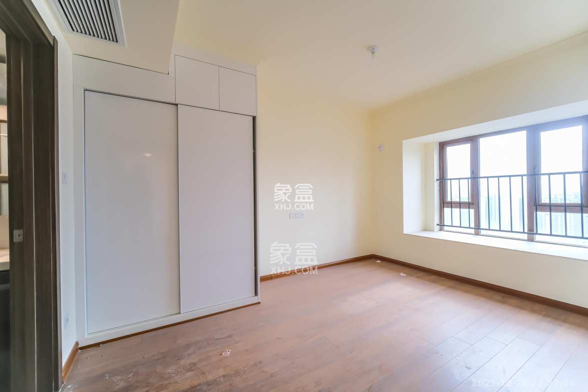 碧桂园翘楚棠 3室2厅2卫 88.68万 碧桂园翘楚棠 3室2厅2卫 88.68万卧室