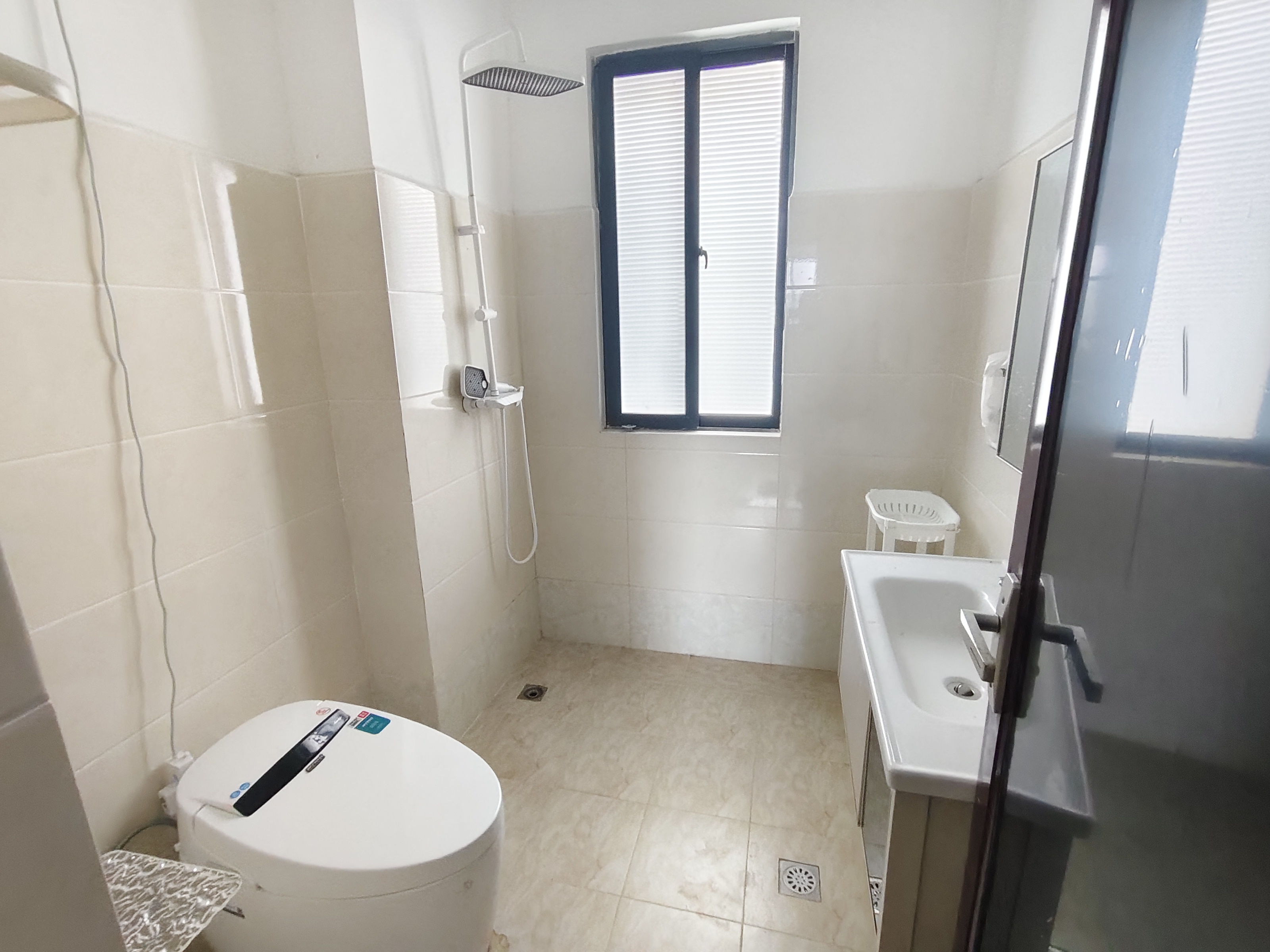 道客和悦坊 3室2厅2卫 3200.0元/月 道客和悦坊 3室2厅2卫 3200.0元/月室内图